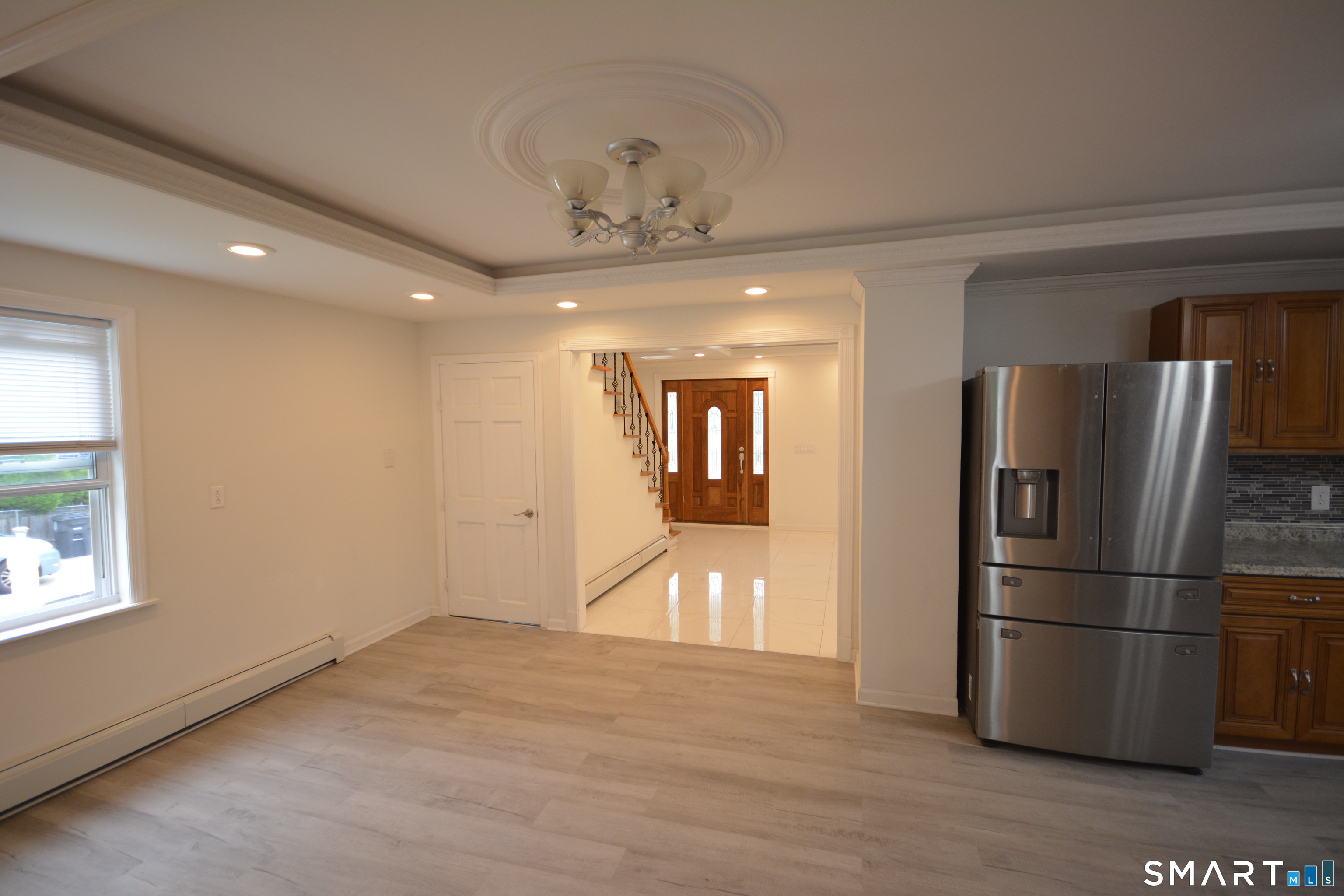 184 West Avenue Property Photo 8