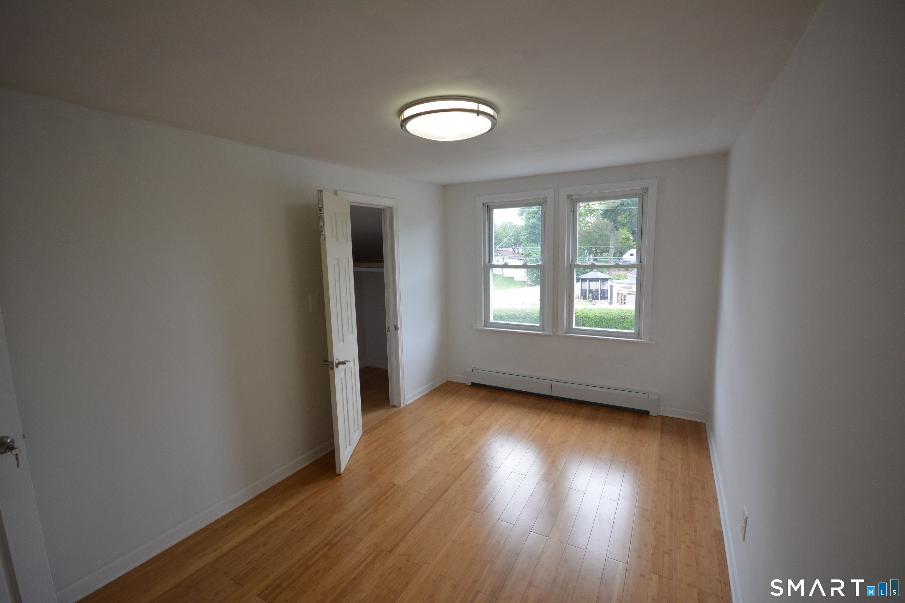 184 West Avenue Property Photo 20