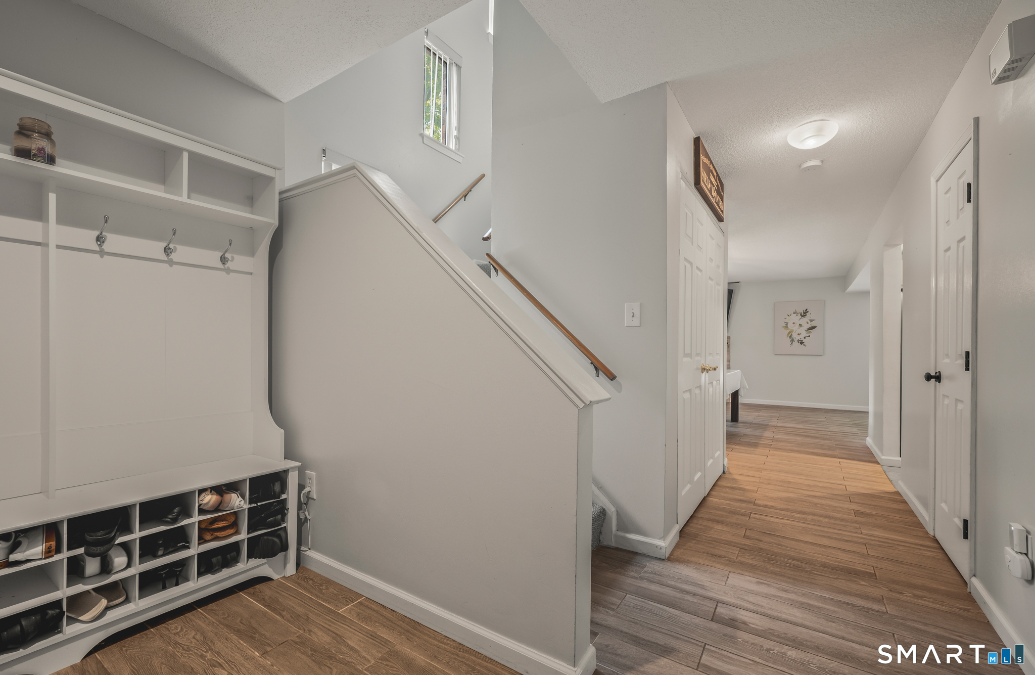 190 Tomlinson 5f Avenue Property Photo 3