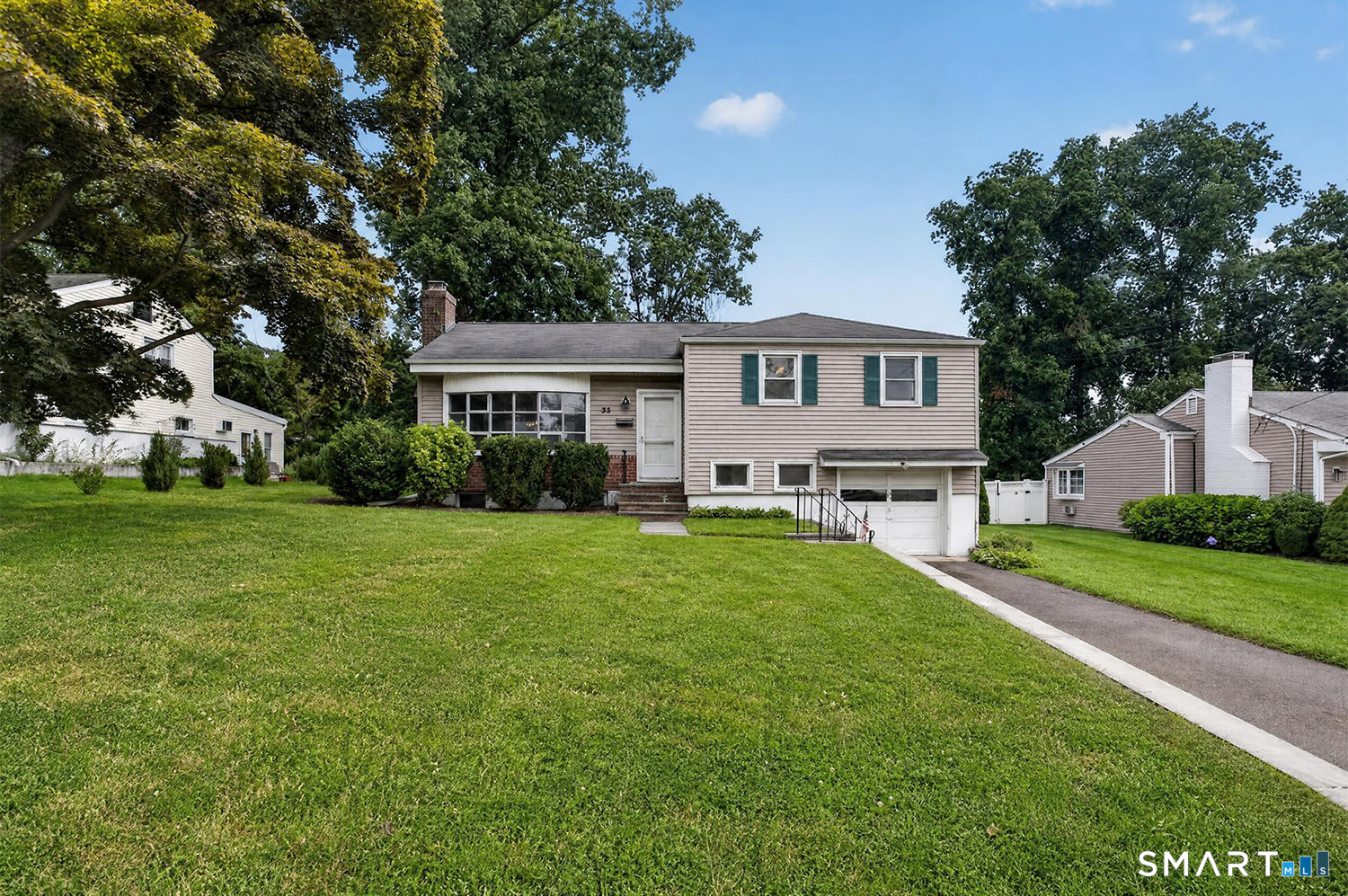 55 Dann Drive Property Photo 1