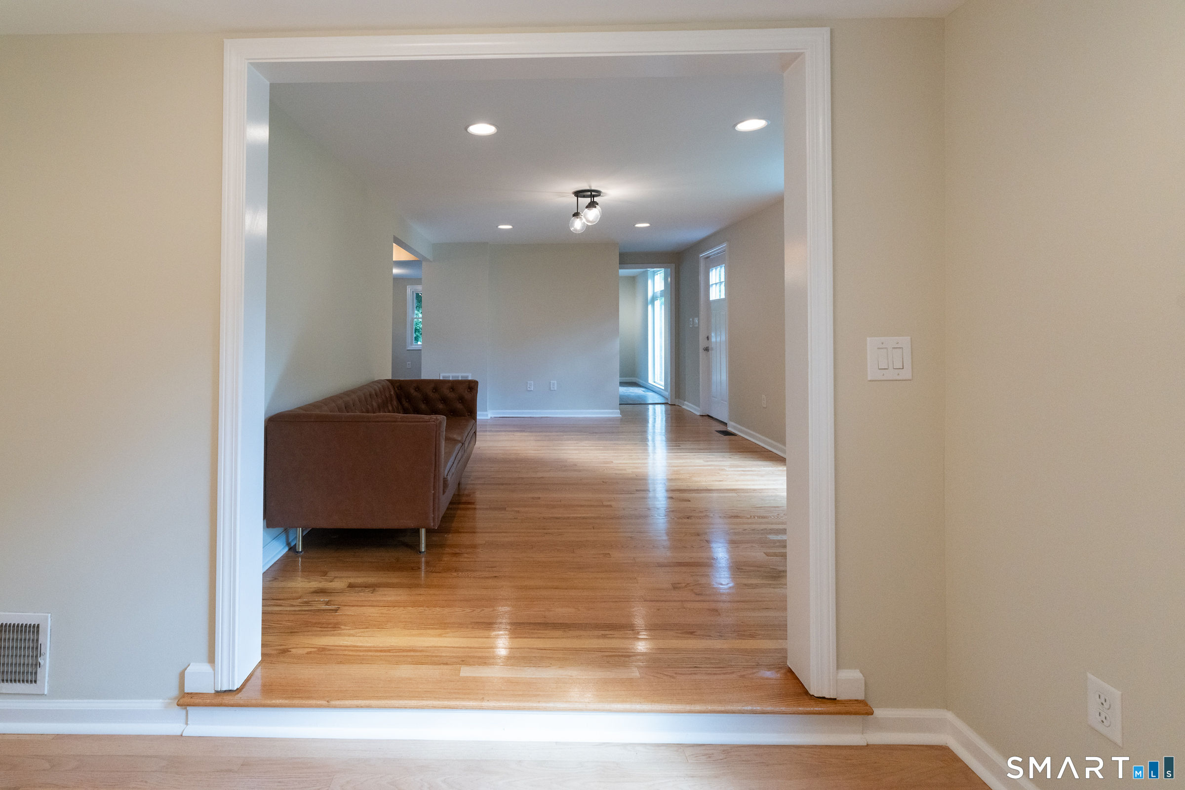 1325 Sullivan Avenue Property Photo 21