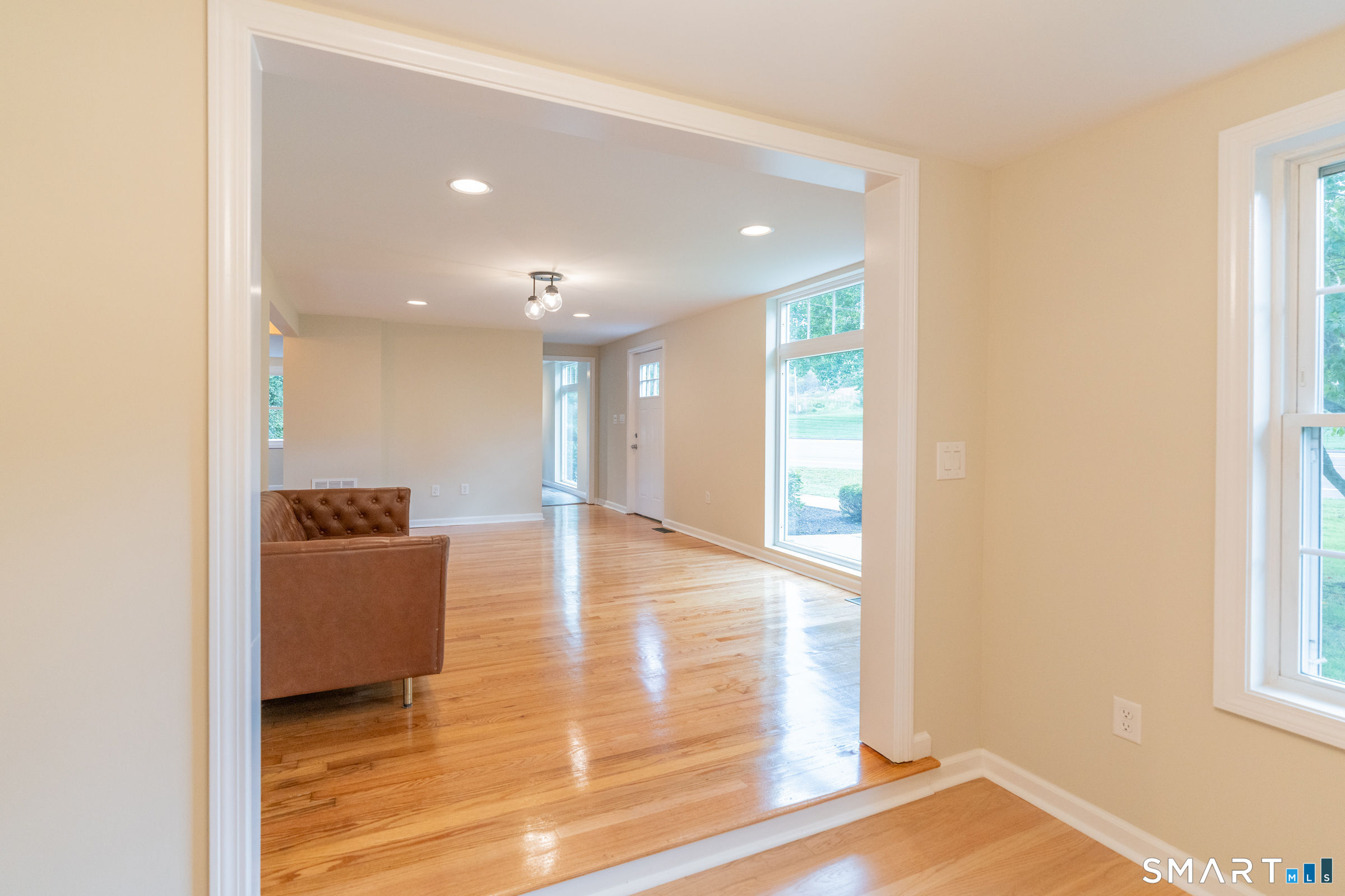 1325 Sullivan Avenue Property Photo 25