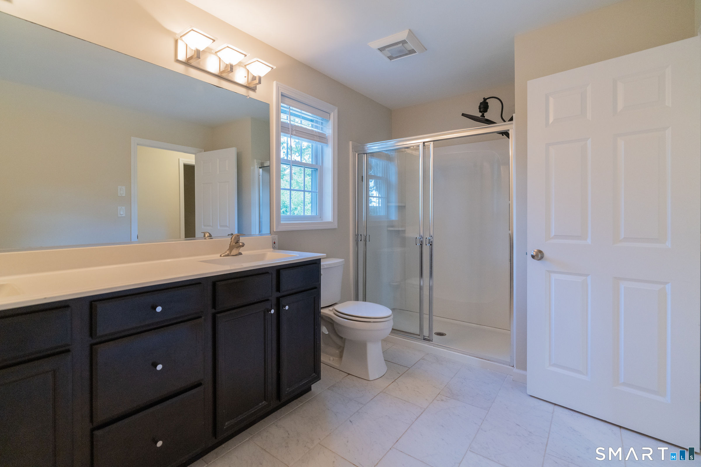 1325 Sullivan Avenue Property Photo 31
