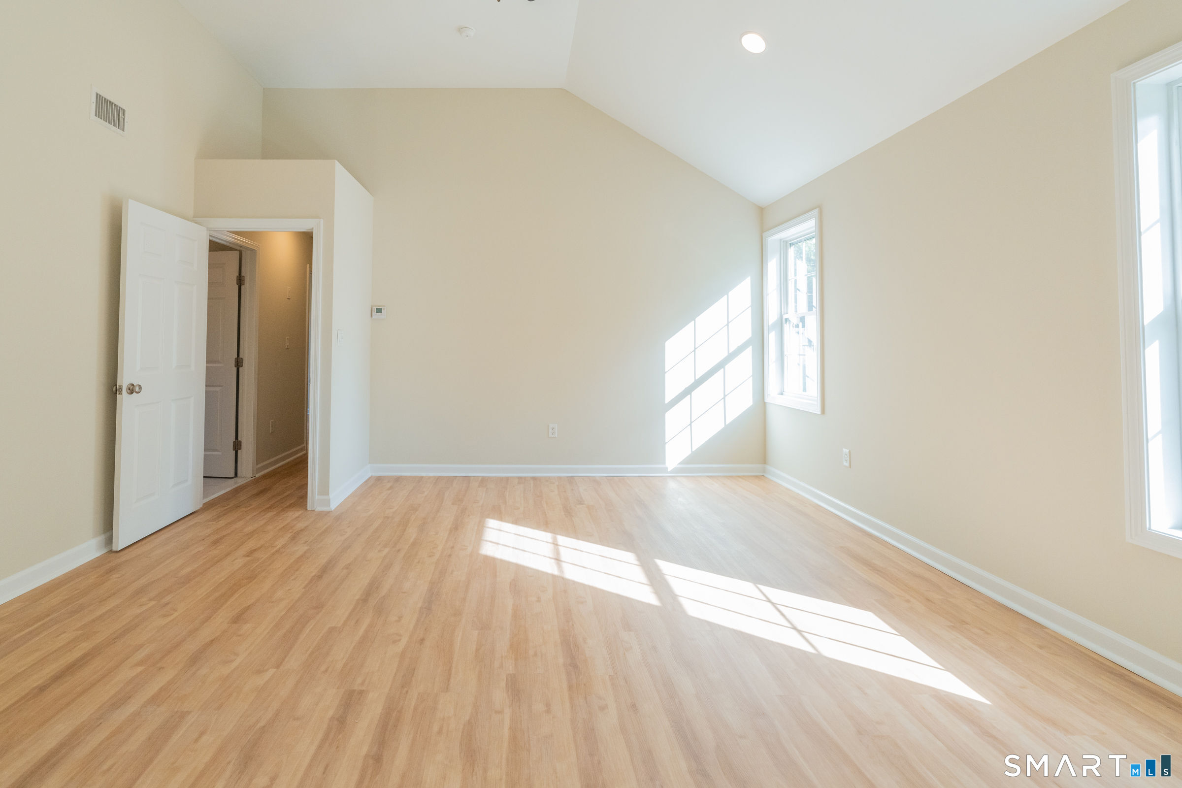 1325 Sullivan Avenue Property Photo 34