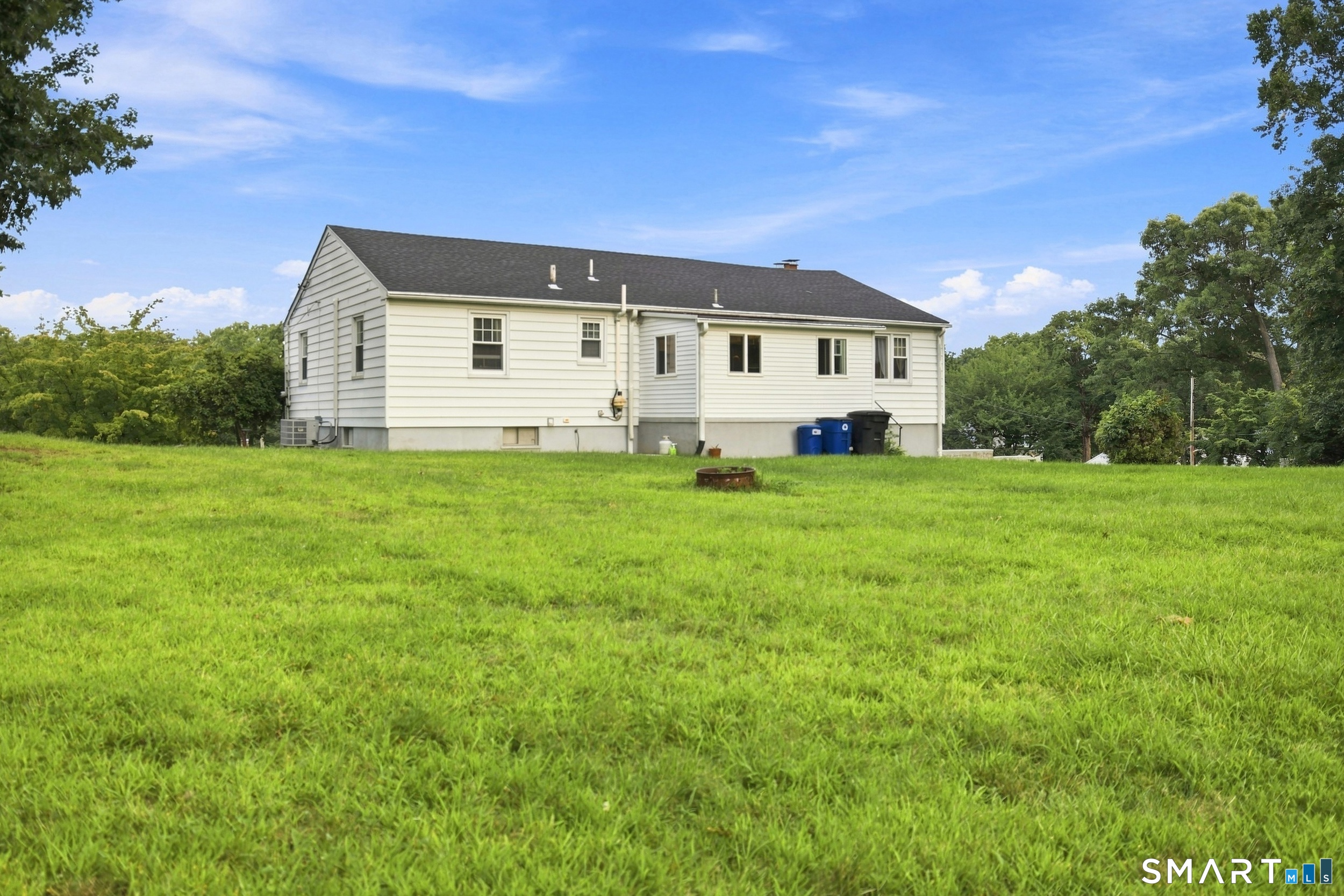 108 Pleasant Avenue Property Photo 25