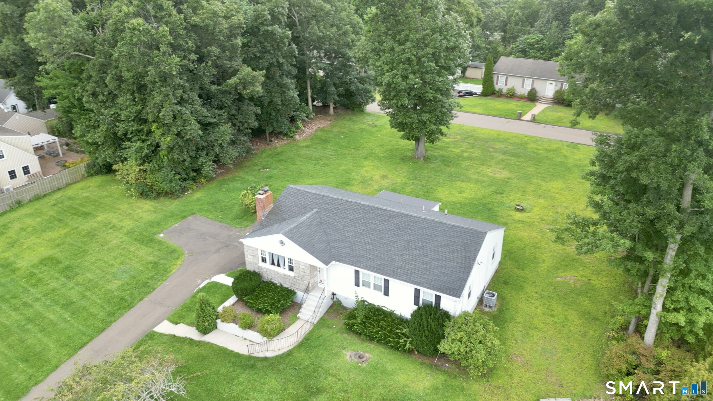 108 Pleasant Avenue Property Photo 29