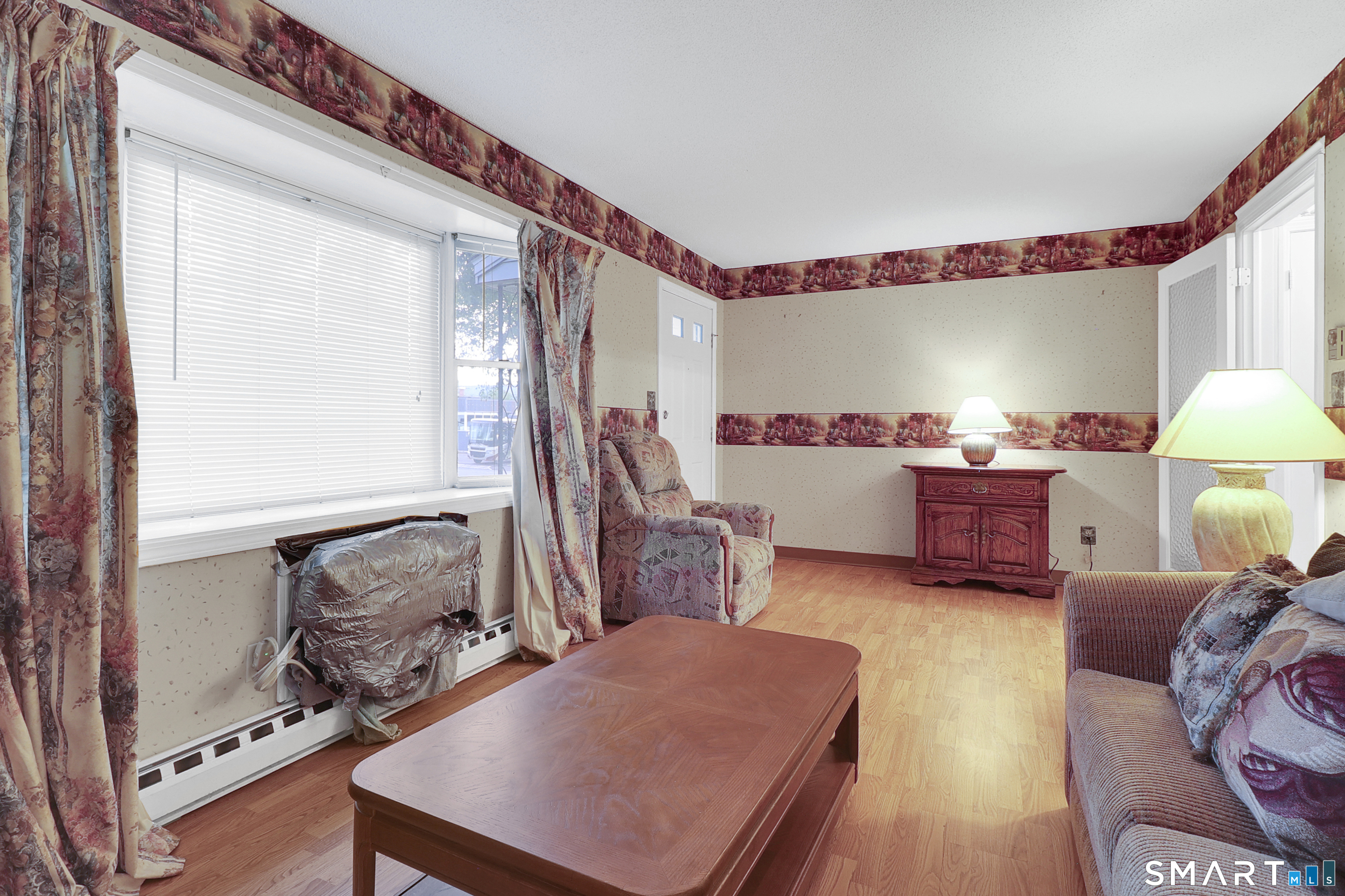 64 Hawthorne D Street Property Photo 13