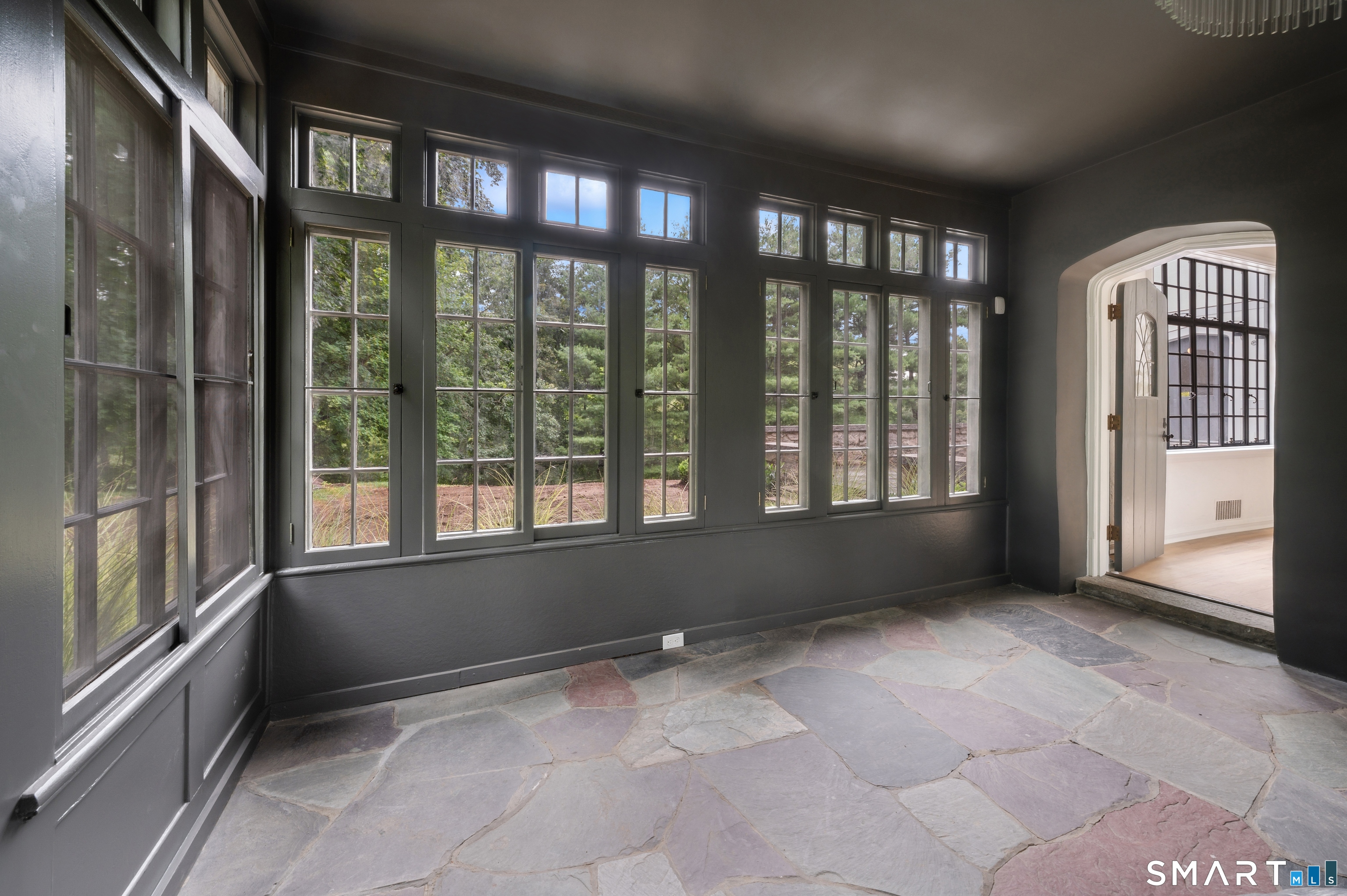 5 Sherwood Avenue Property Photo 5
