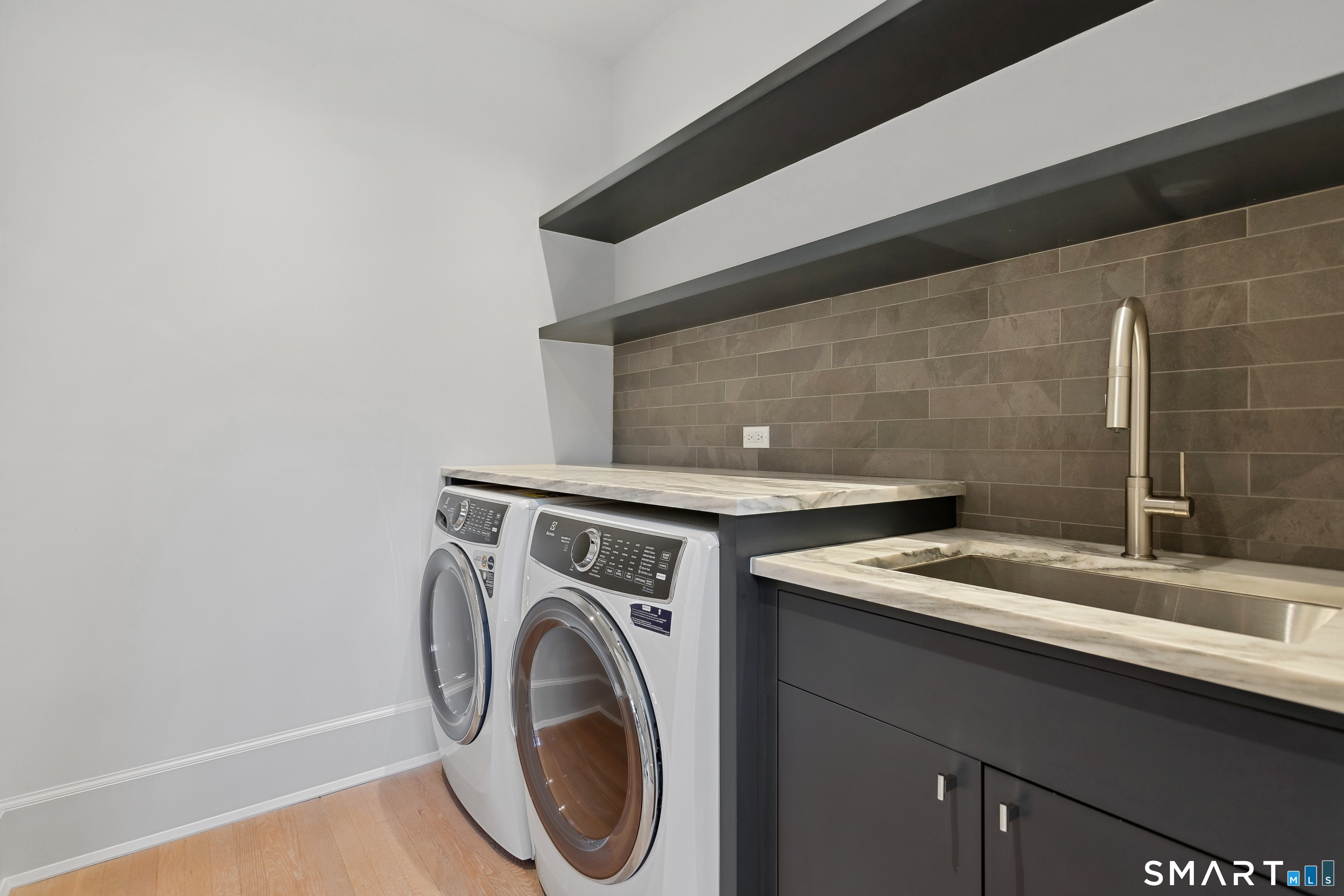 5 Sherwood Avenue Property Photo 12