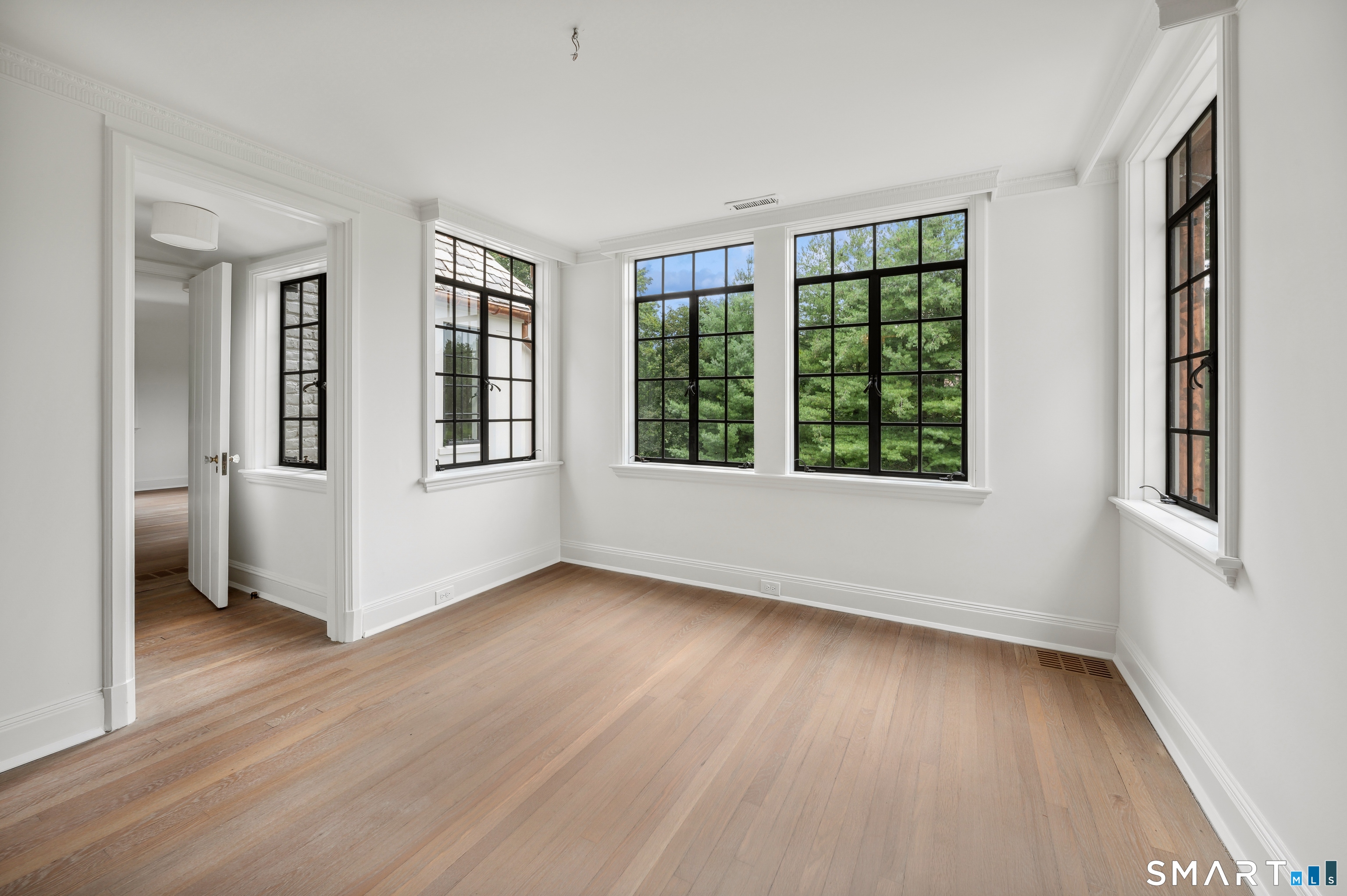 5 Sherwood Avenue Property Photo 15
