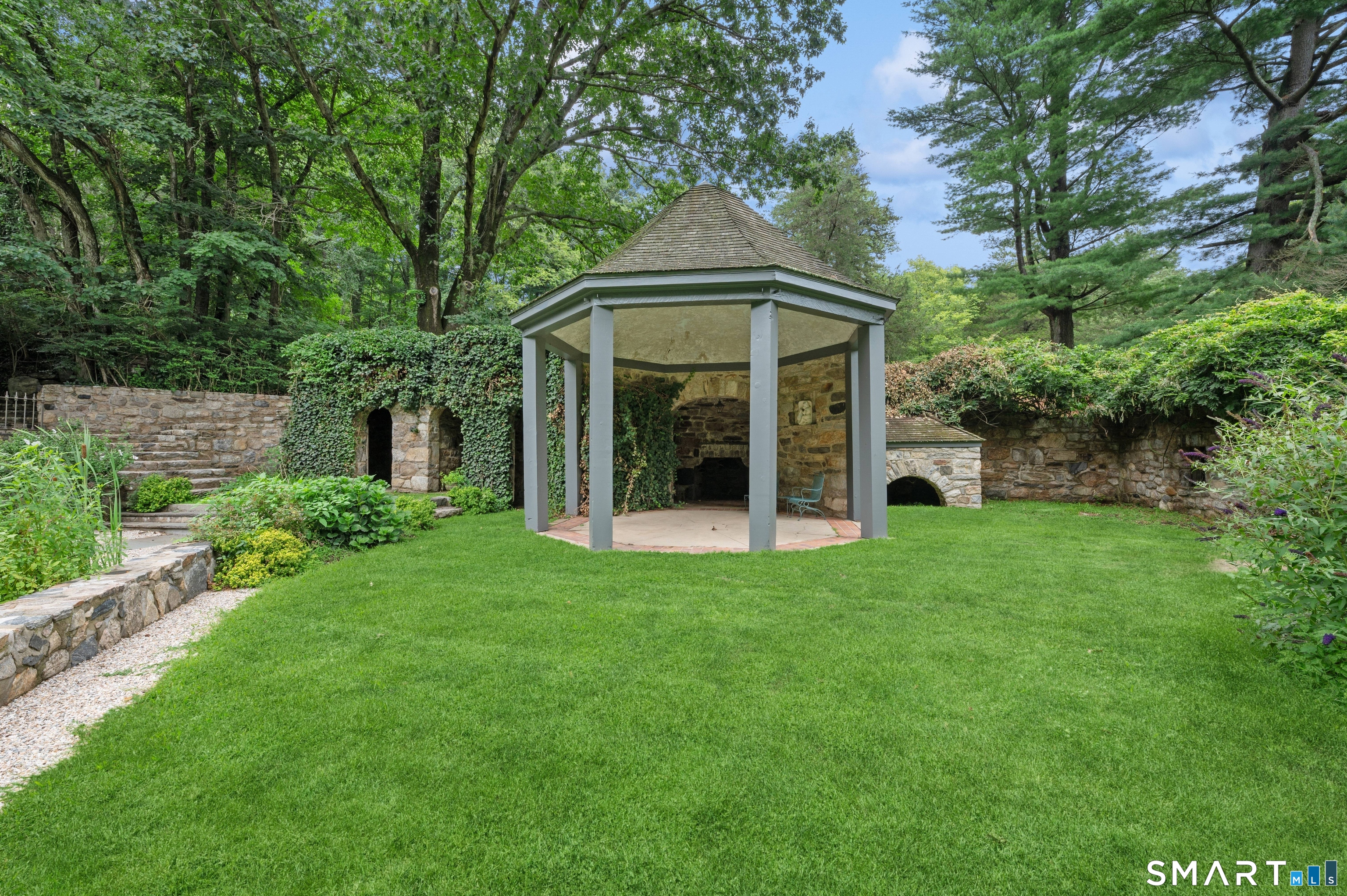 5 Sherwood Avenue Property Photo 31