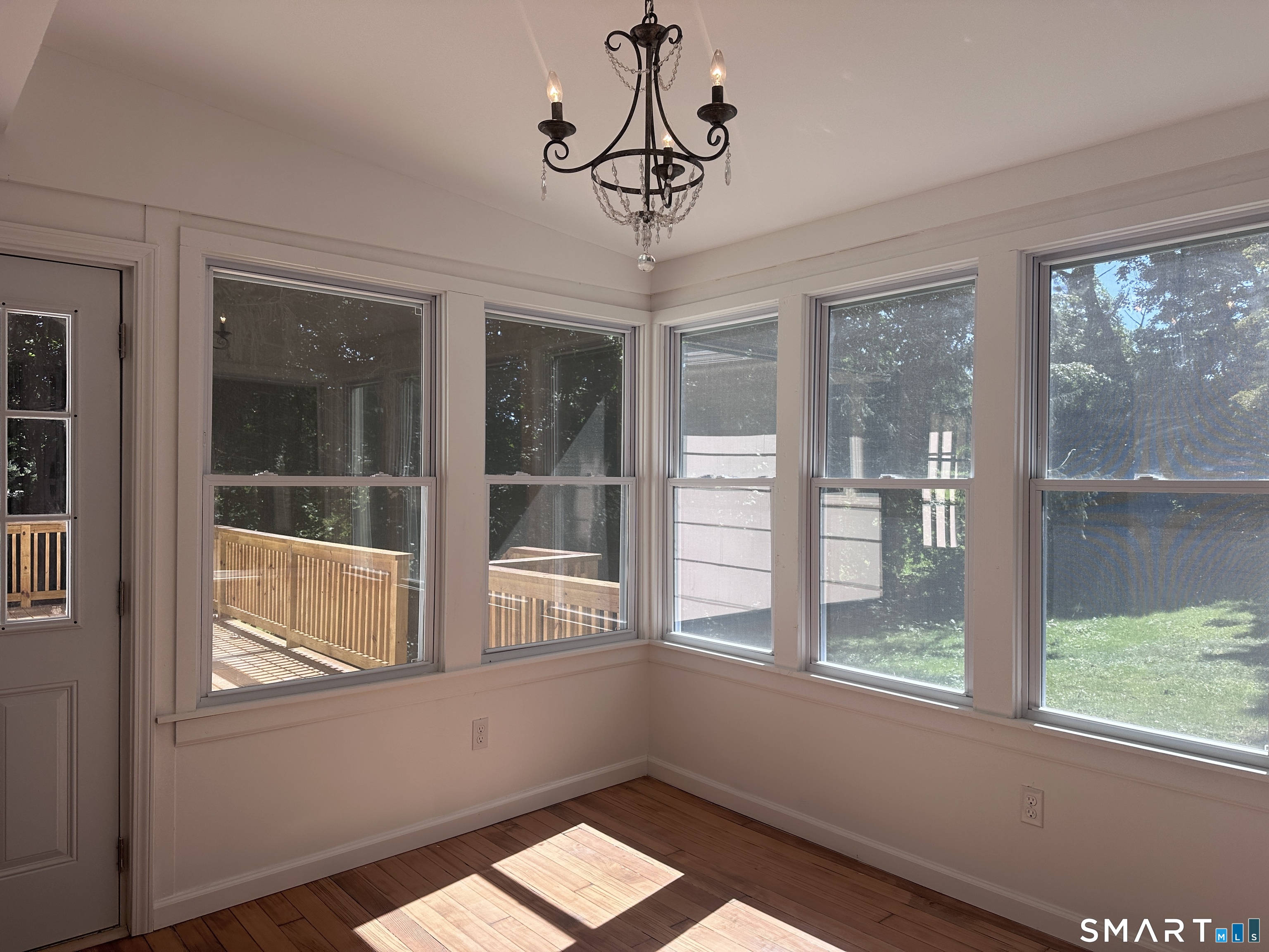 10 Indian Hill Road Property Photo 8