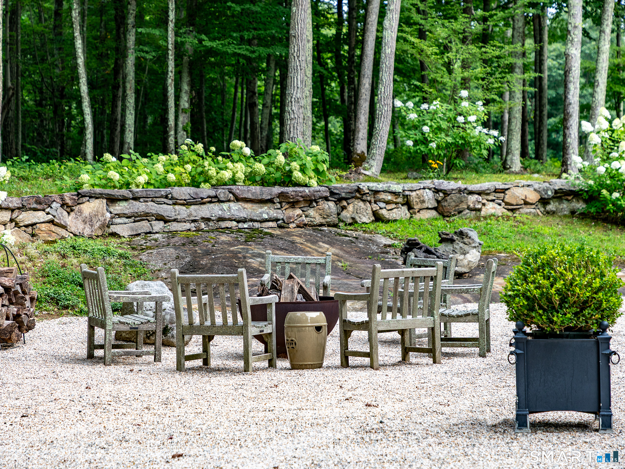 24201909 Property Photo 12
