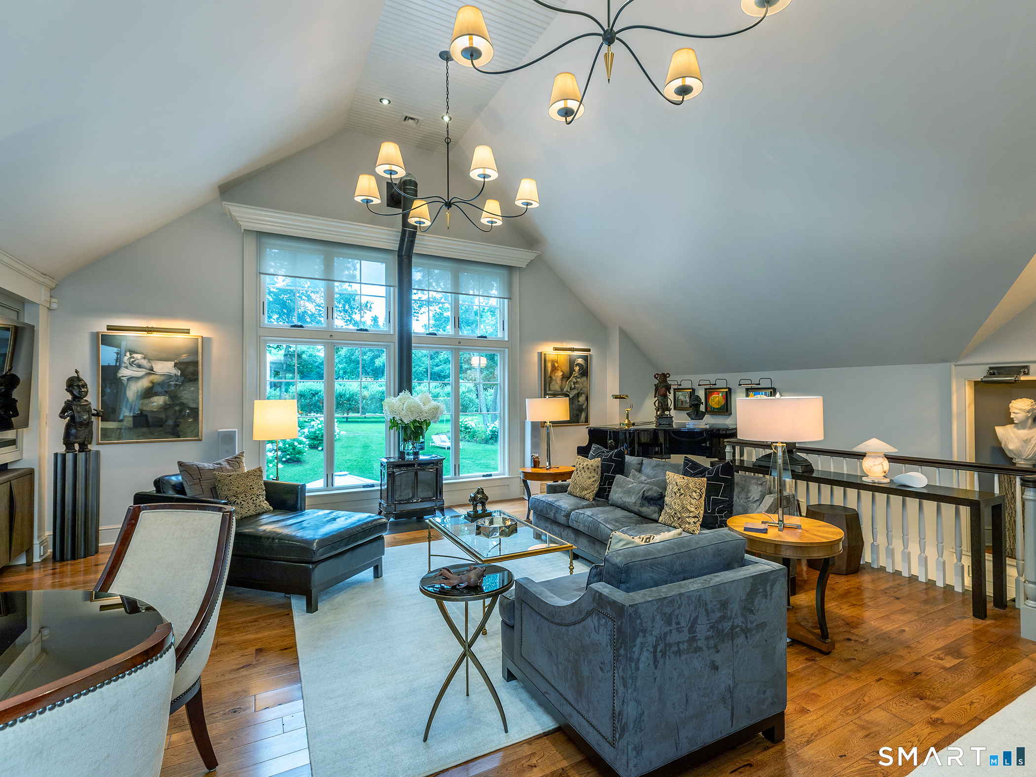 24201909 Property Photo 16