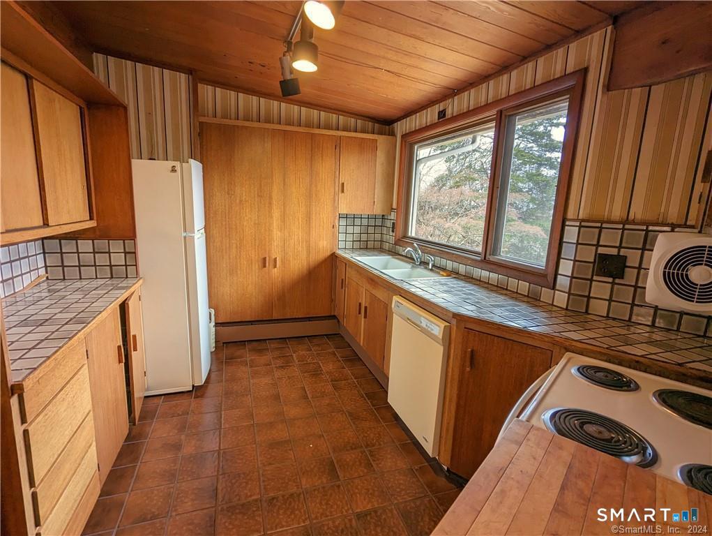66 Ball Hill Road Property Photo 13