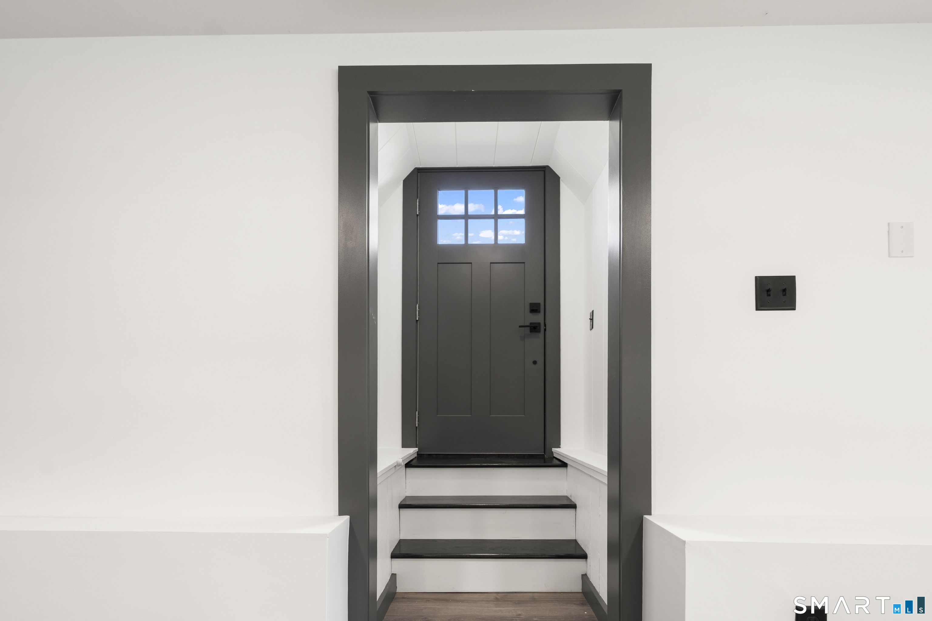 13 Lewis Avenue Property Photo 32