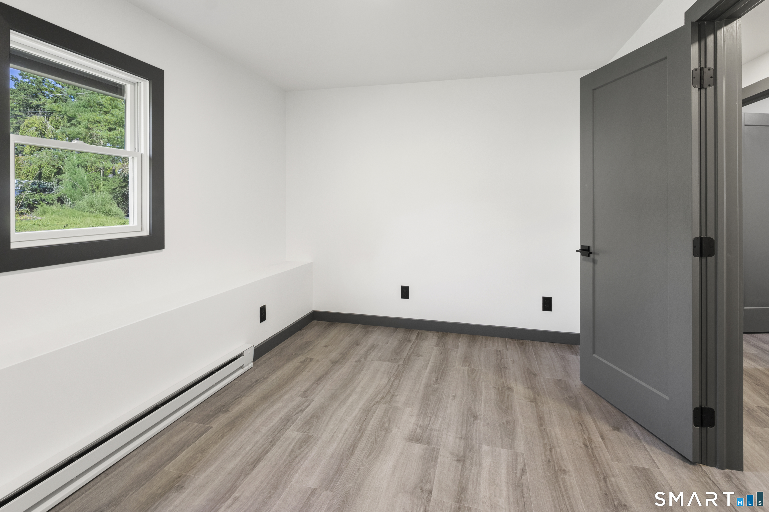 13 Lewis Avenue Property Photo 33