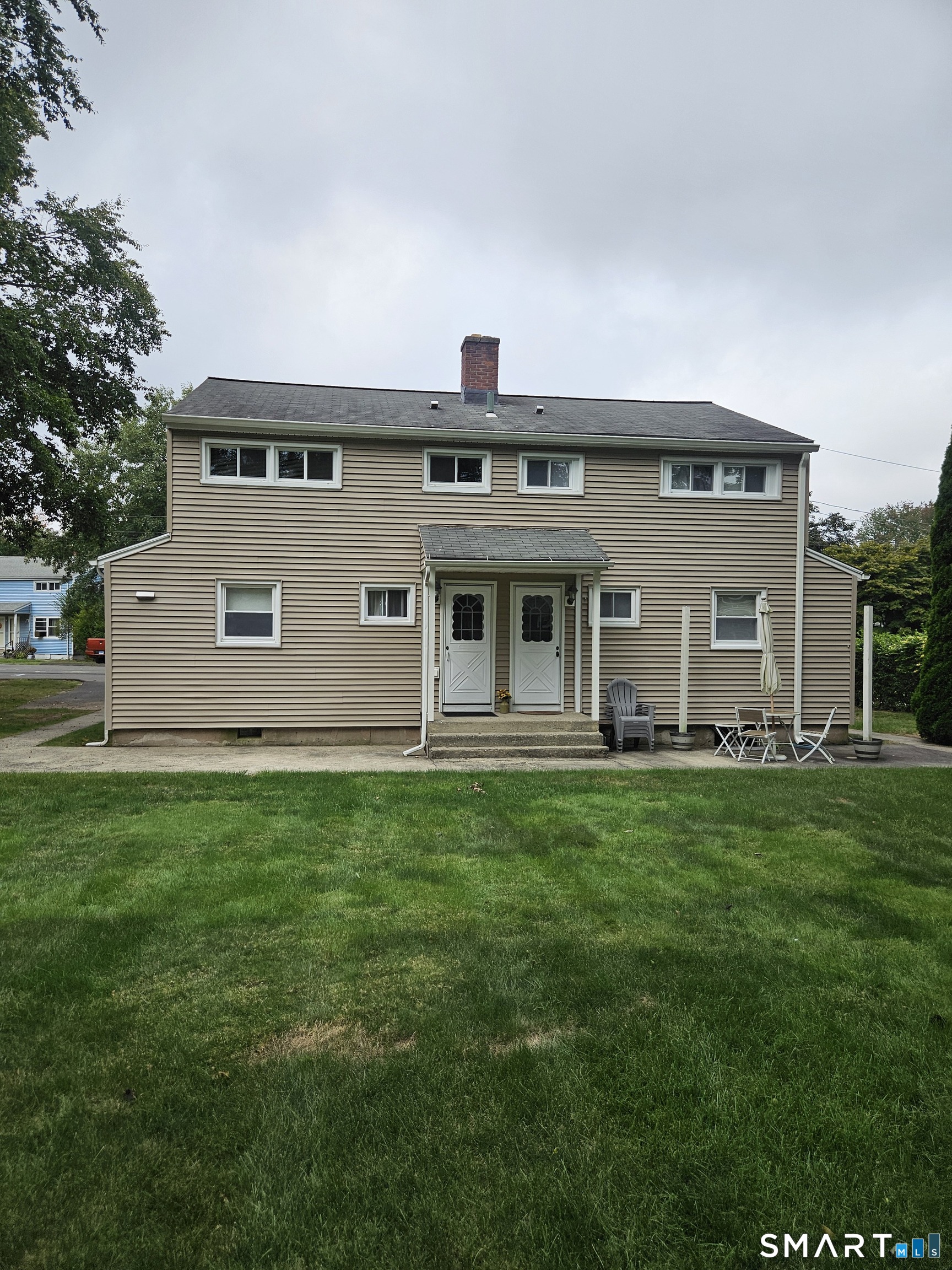 42 Mclaughlin Terrace Property Photo 1