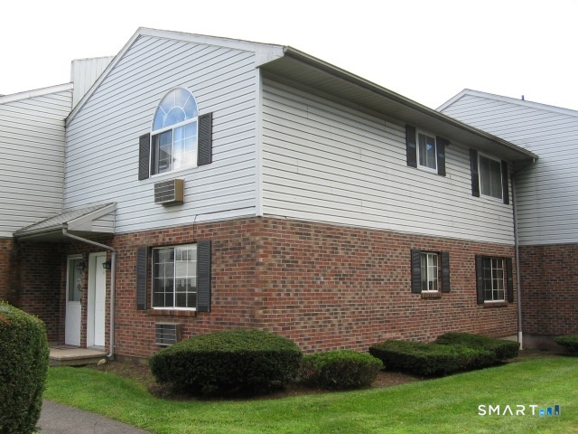 975 Meriden 117 Road Property Photo 2