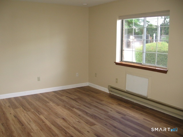 975 Meriden 117 Road Property Photo 3