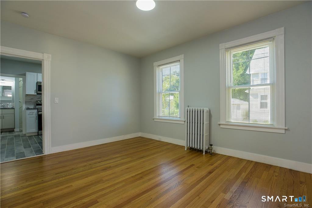 21 Bayview Avenue Property Photo 8