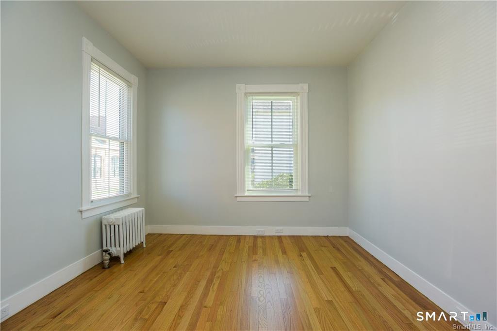21 Bayview Avenue Property Photo 17