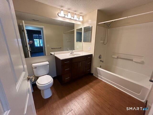 488 Bedford 337 Street Property Photo 12