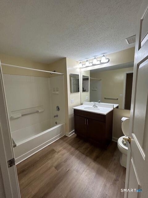 488 Bedford 337 Street Property Photo 16