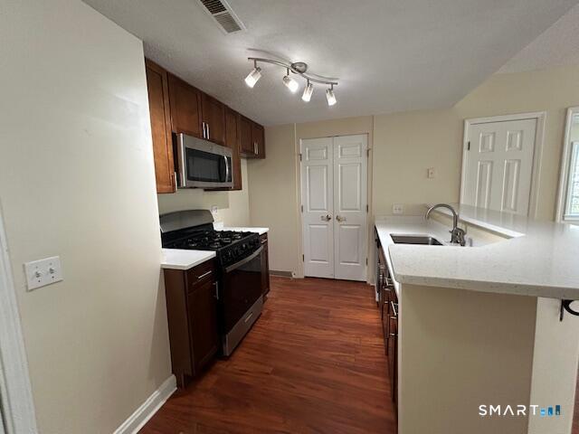488 Bedford 337 Street Property Photo 23