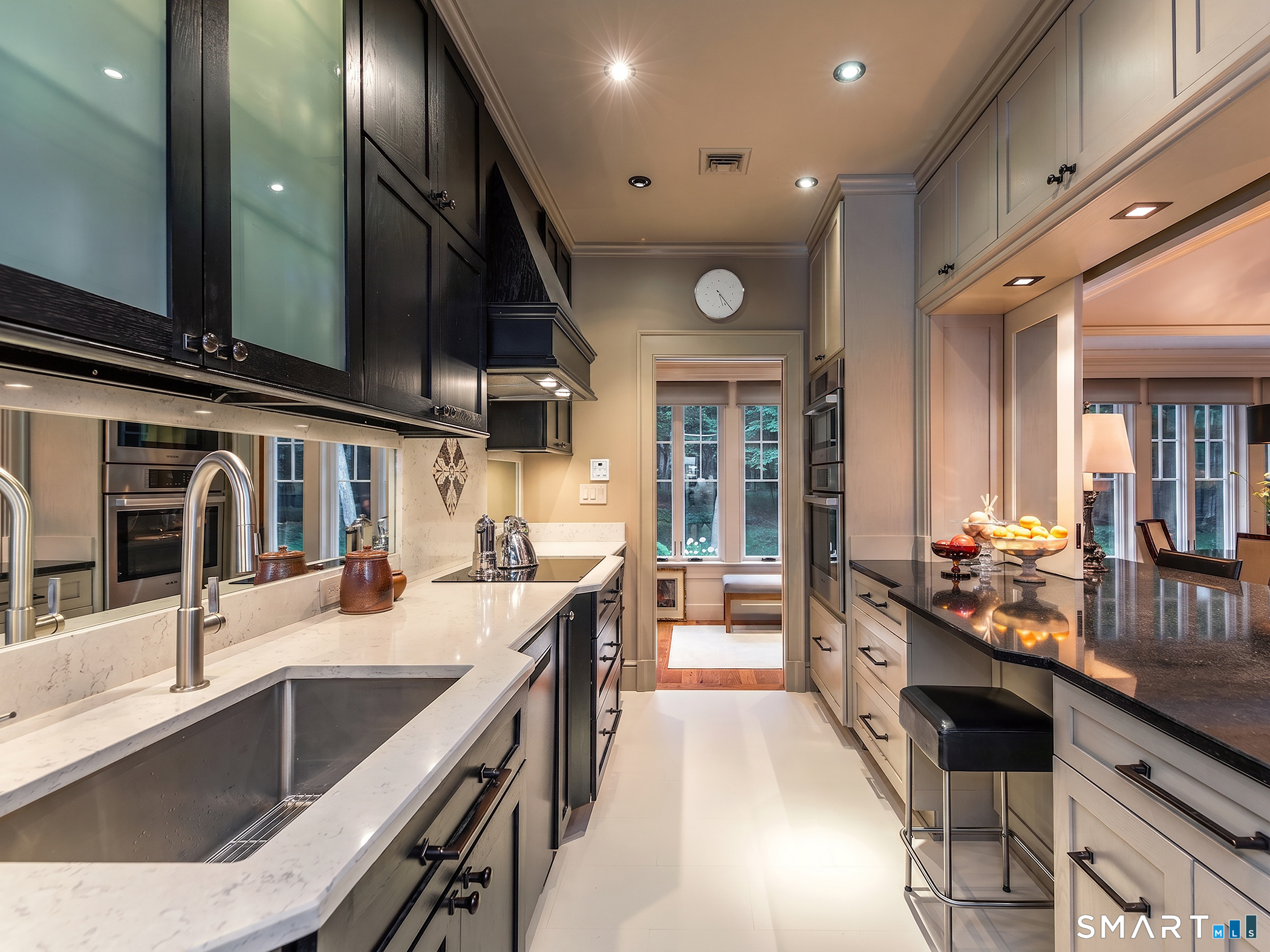 24201971 Property Photo 35