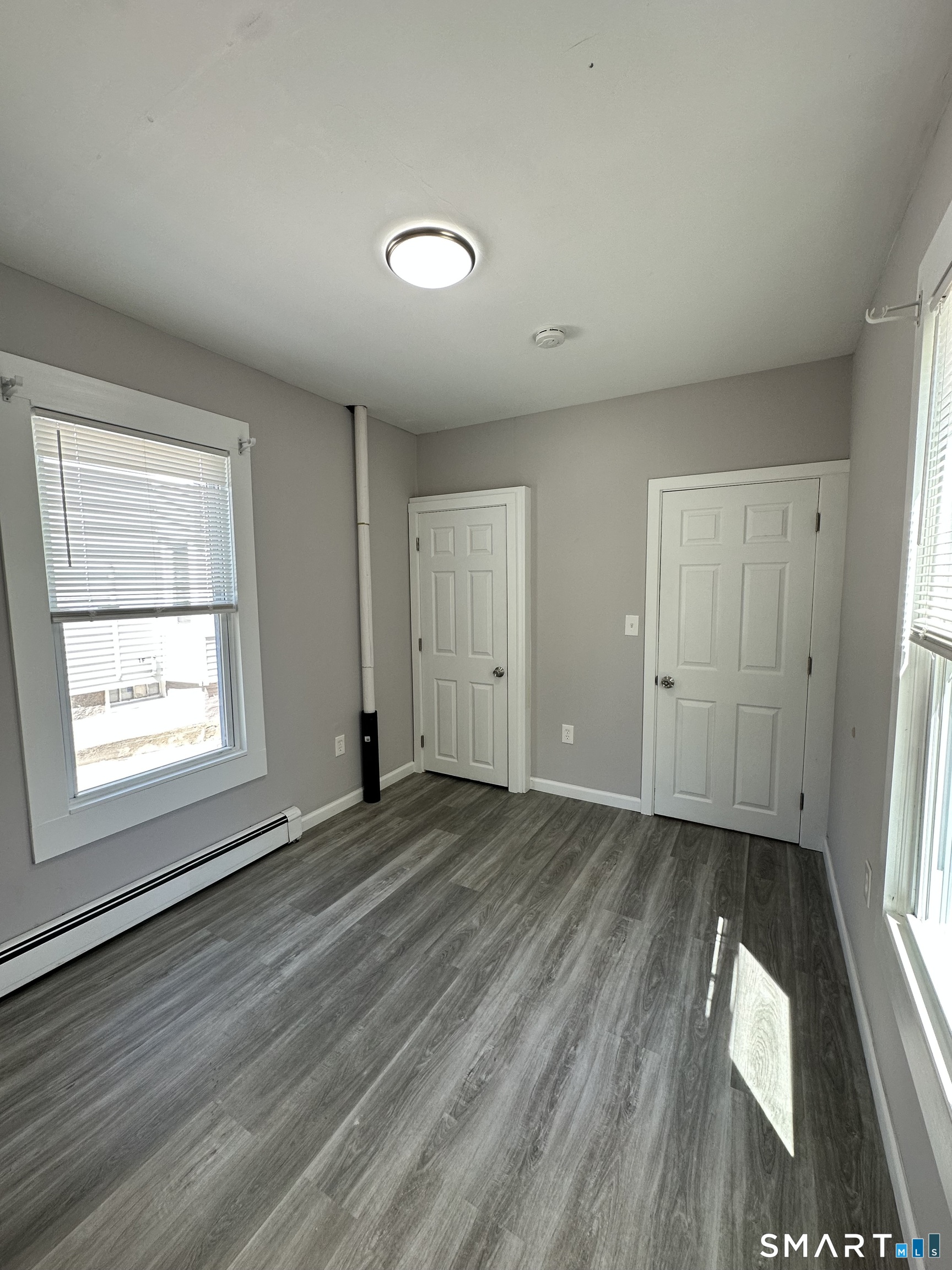 30 Jefferson 1 Avenue Property Photo 11