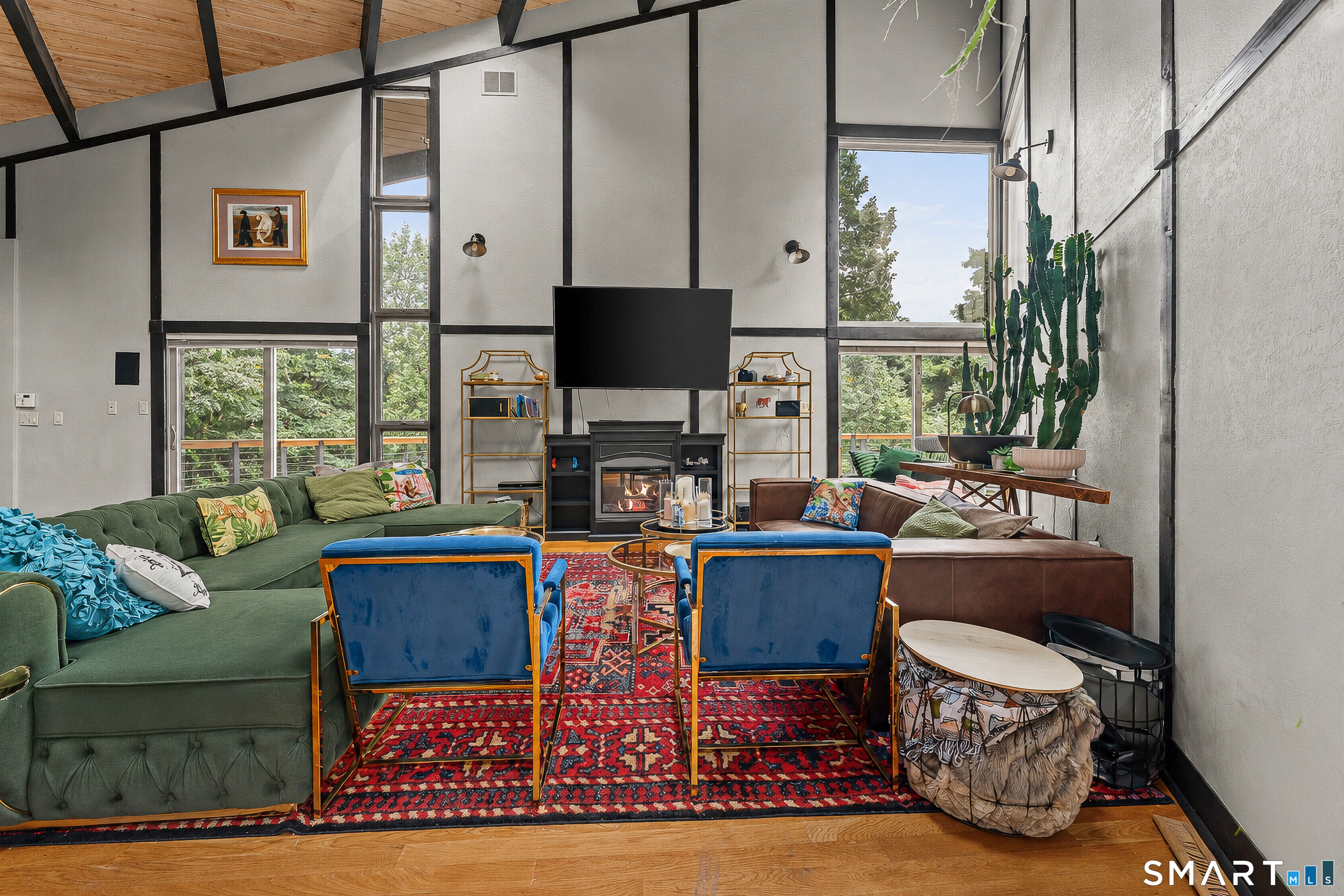 367 Brownstone Ridge Property Photo 4