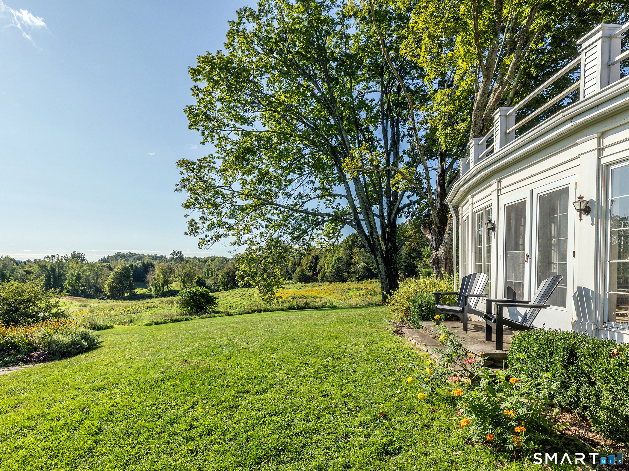 547 Under Mountain Road Property Photo 27