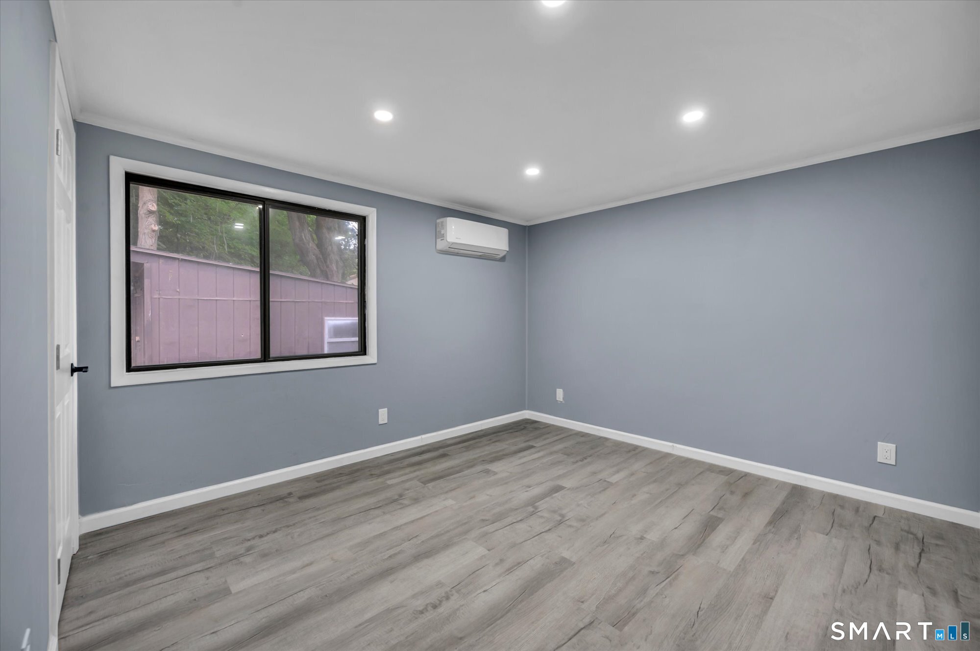 19 Smithfield Avenue Property Photo 18