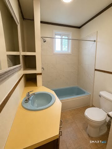 19 Warner 2 Street Property Photo 6