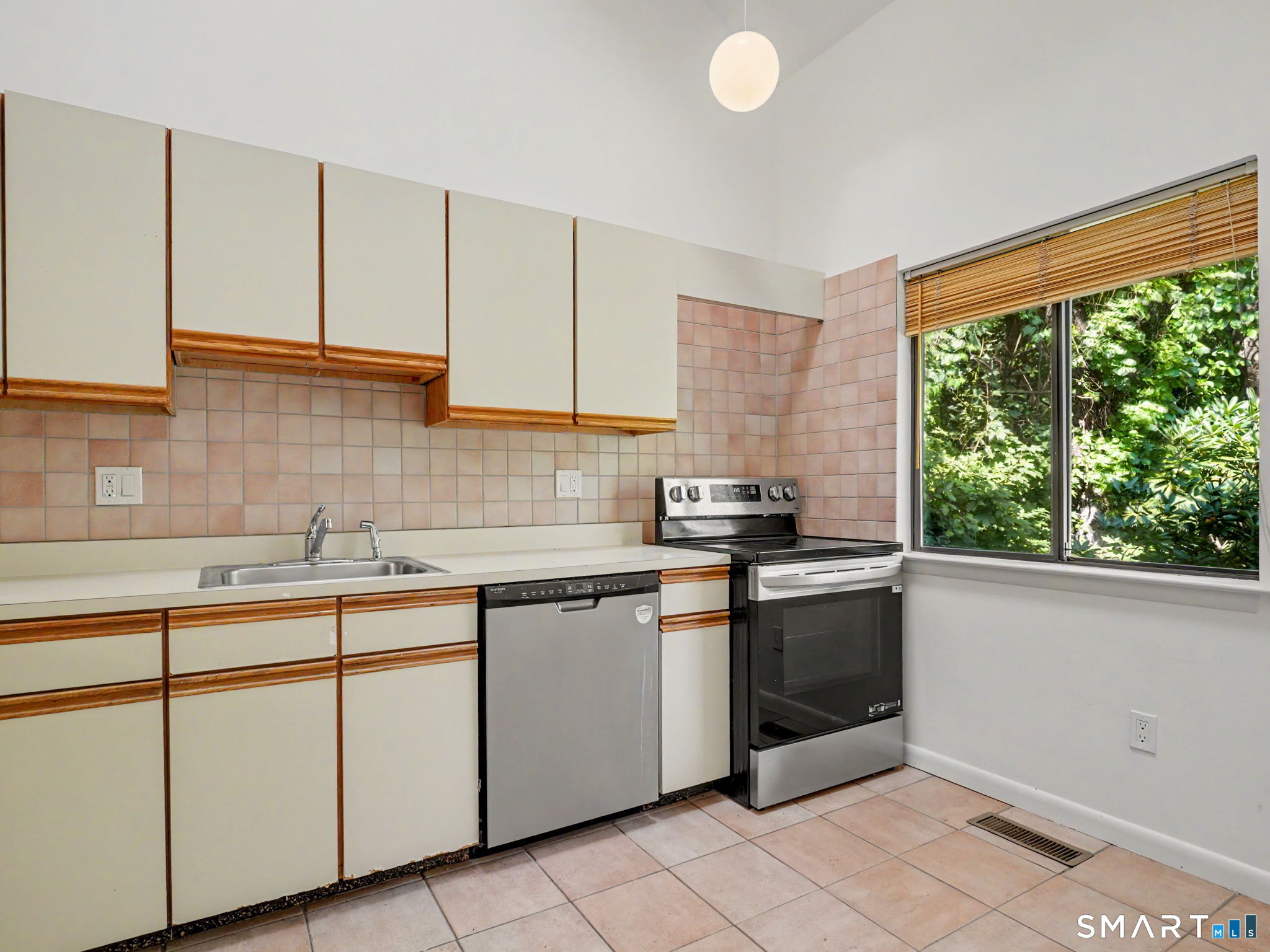 9 Old North Stamford 35a Road Property Photo 10