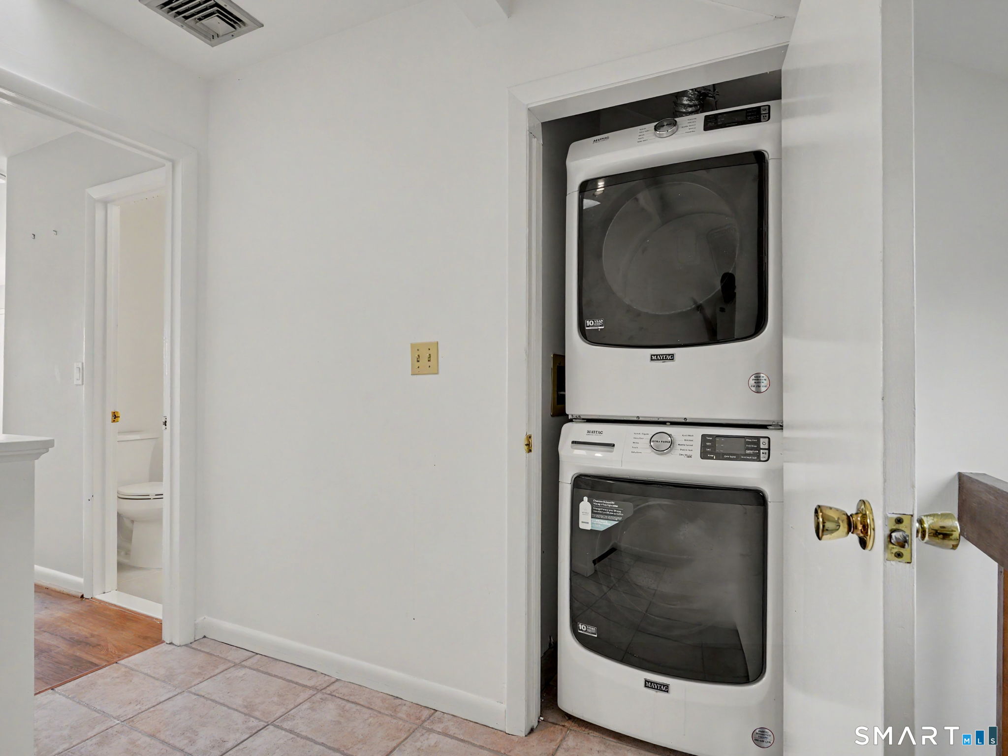 9 Old North Stamford 35a Road Property Photo 18