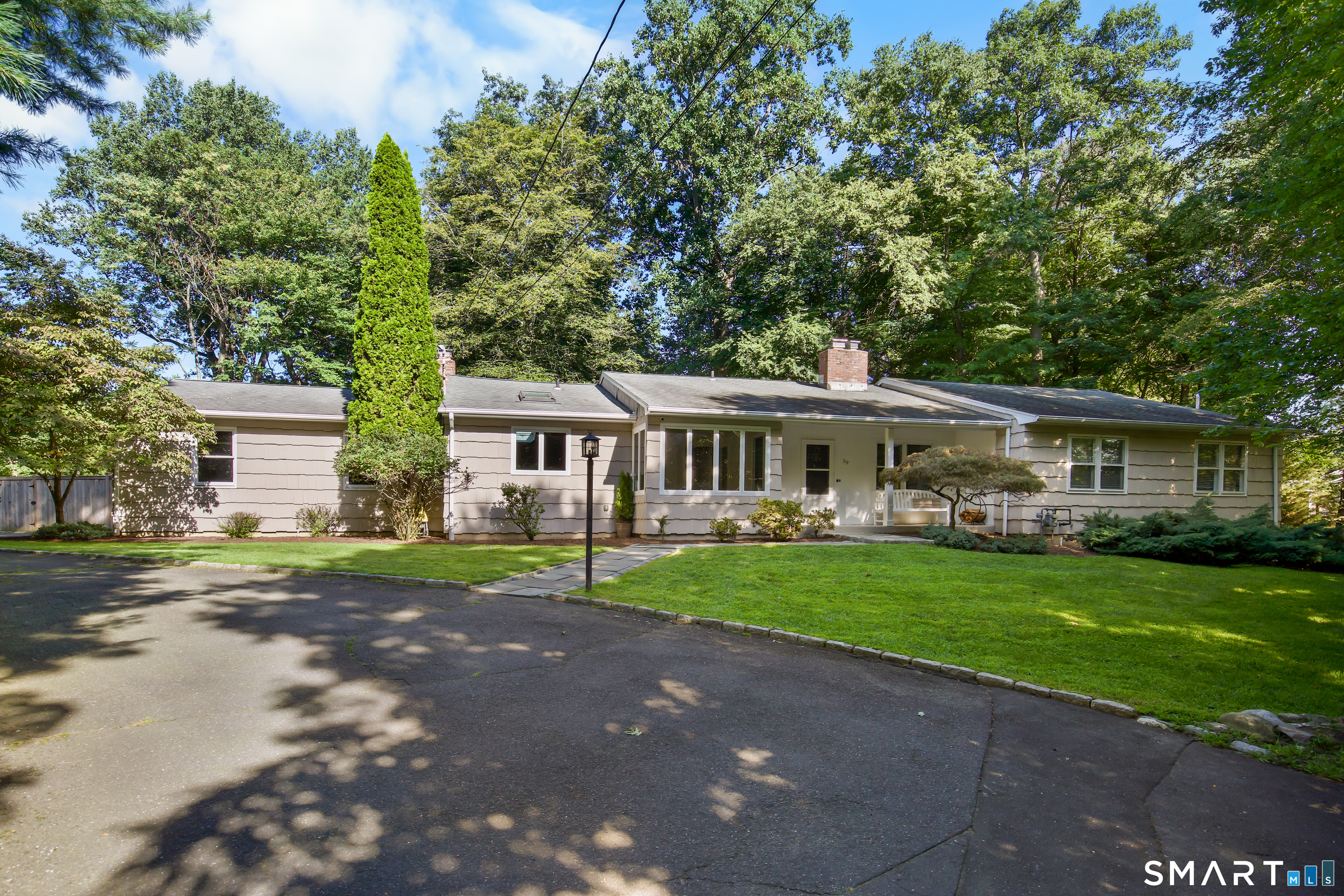 59 Colony Road Property Photo 1