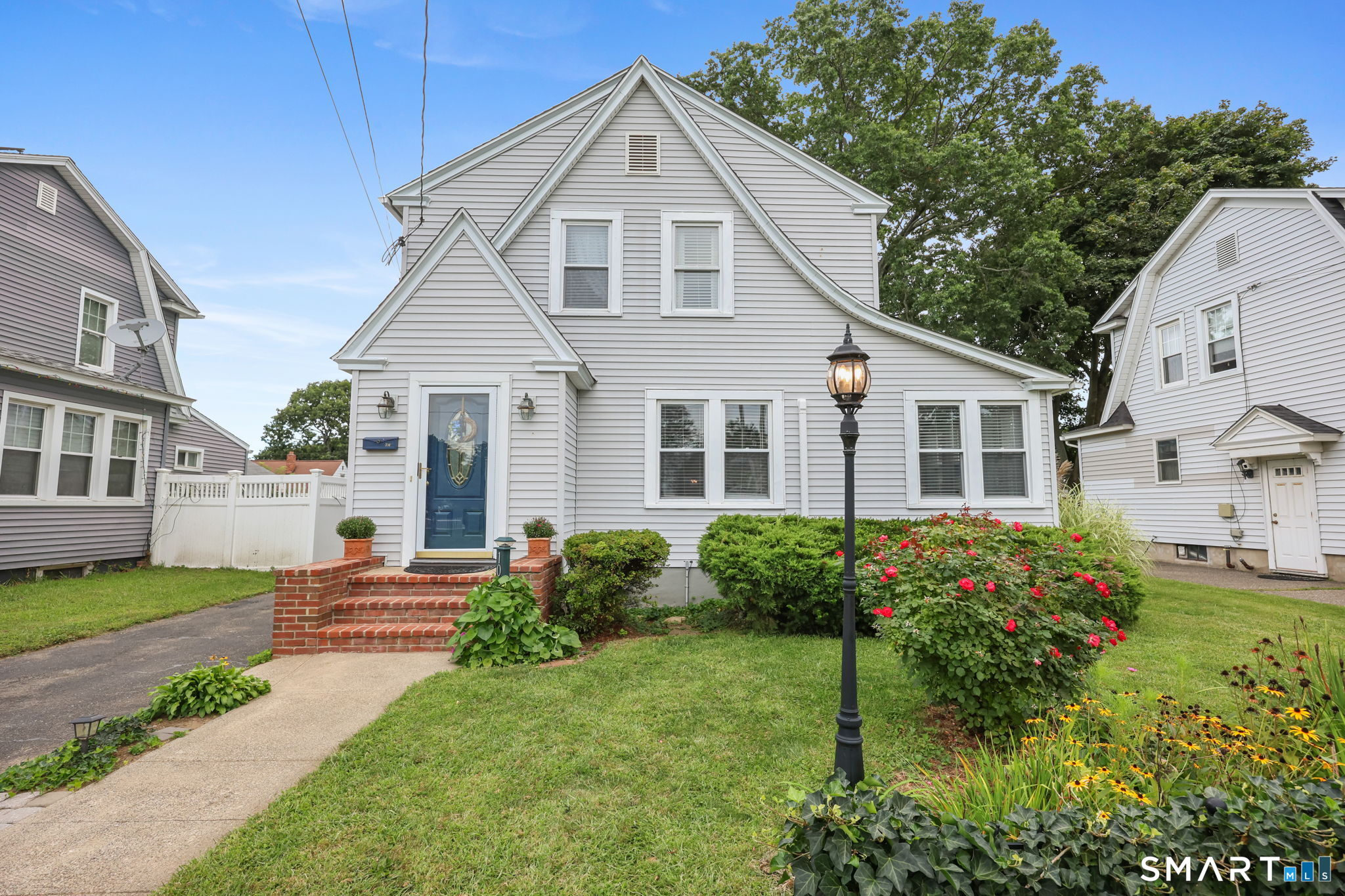 104 Rivercliff Drive Property Photo 1