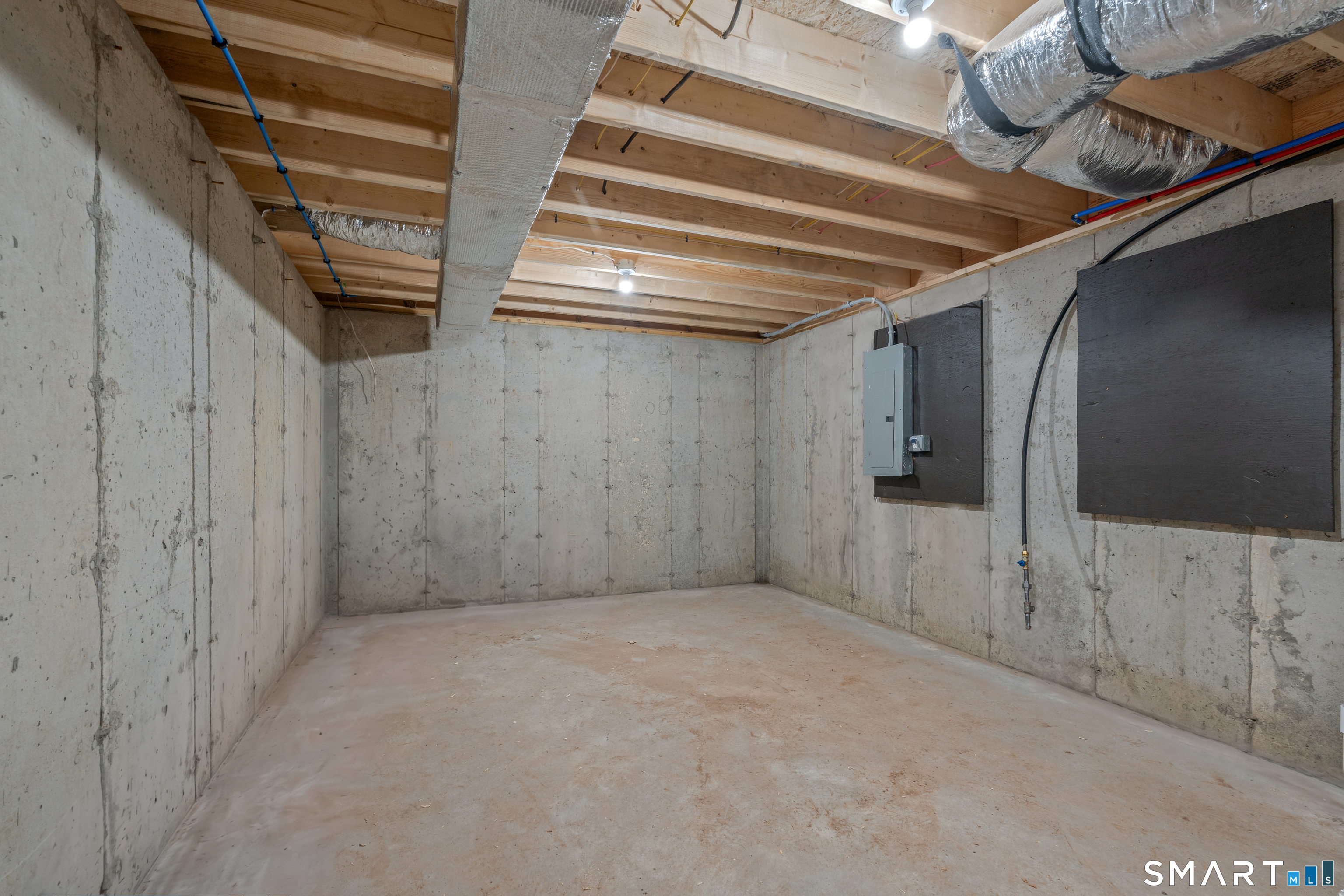 311 Orchard Avenue Property Photo 14