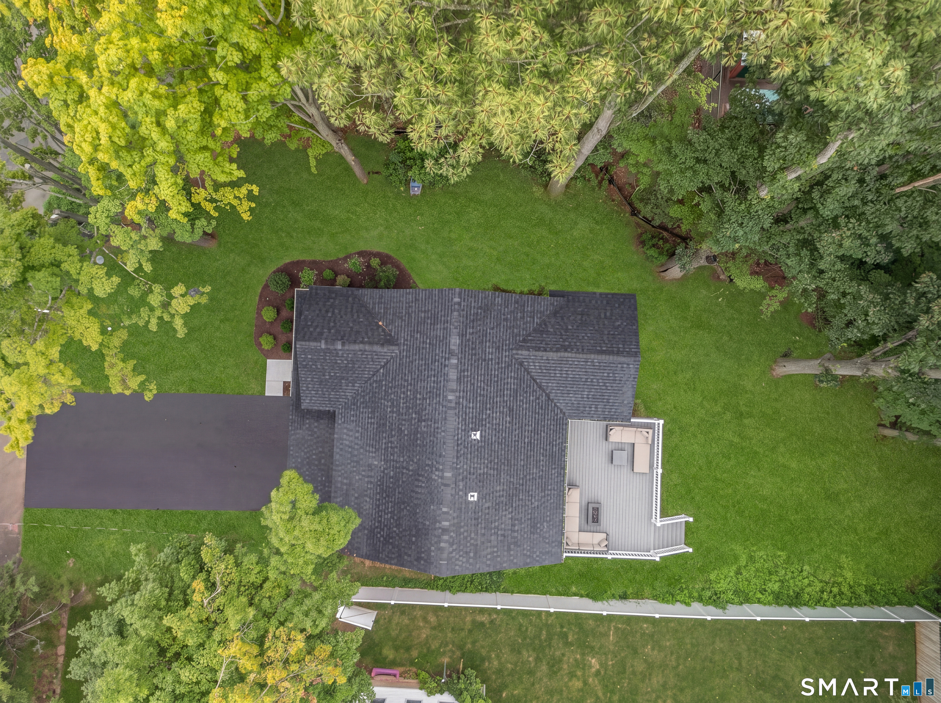 311 Orchard Avenue Property Photo 17