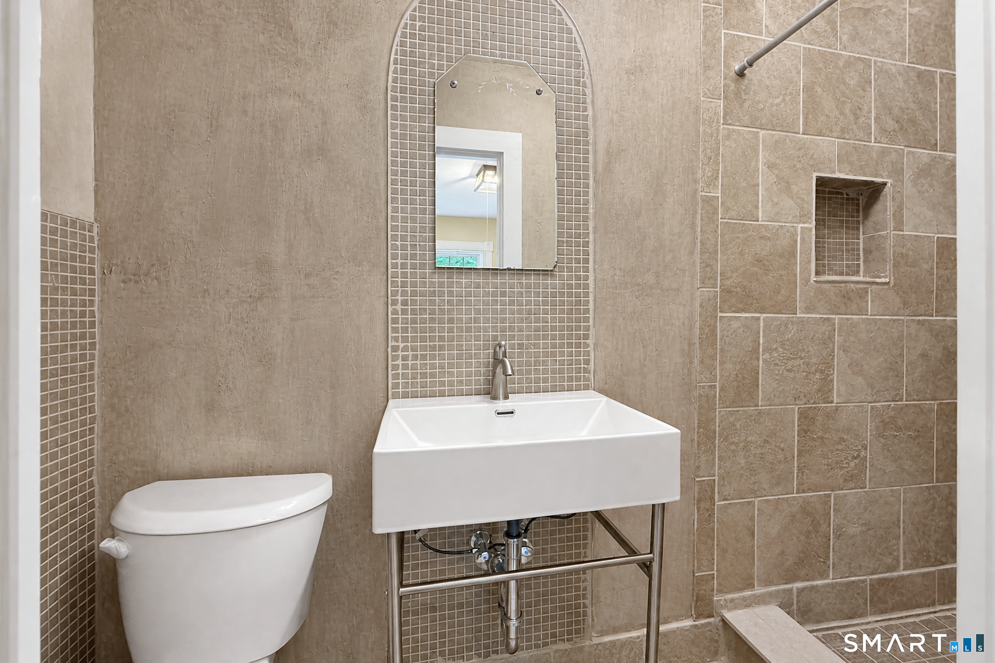 22 Waller Road Property Photo 25