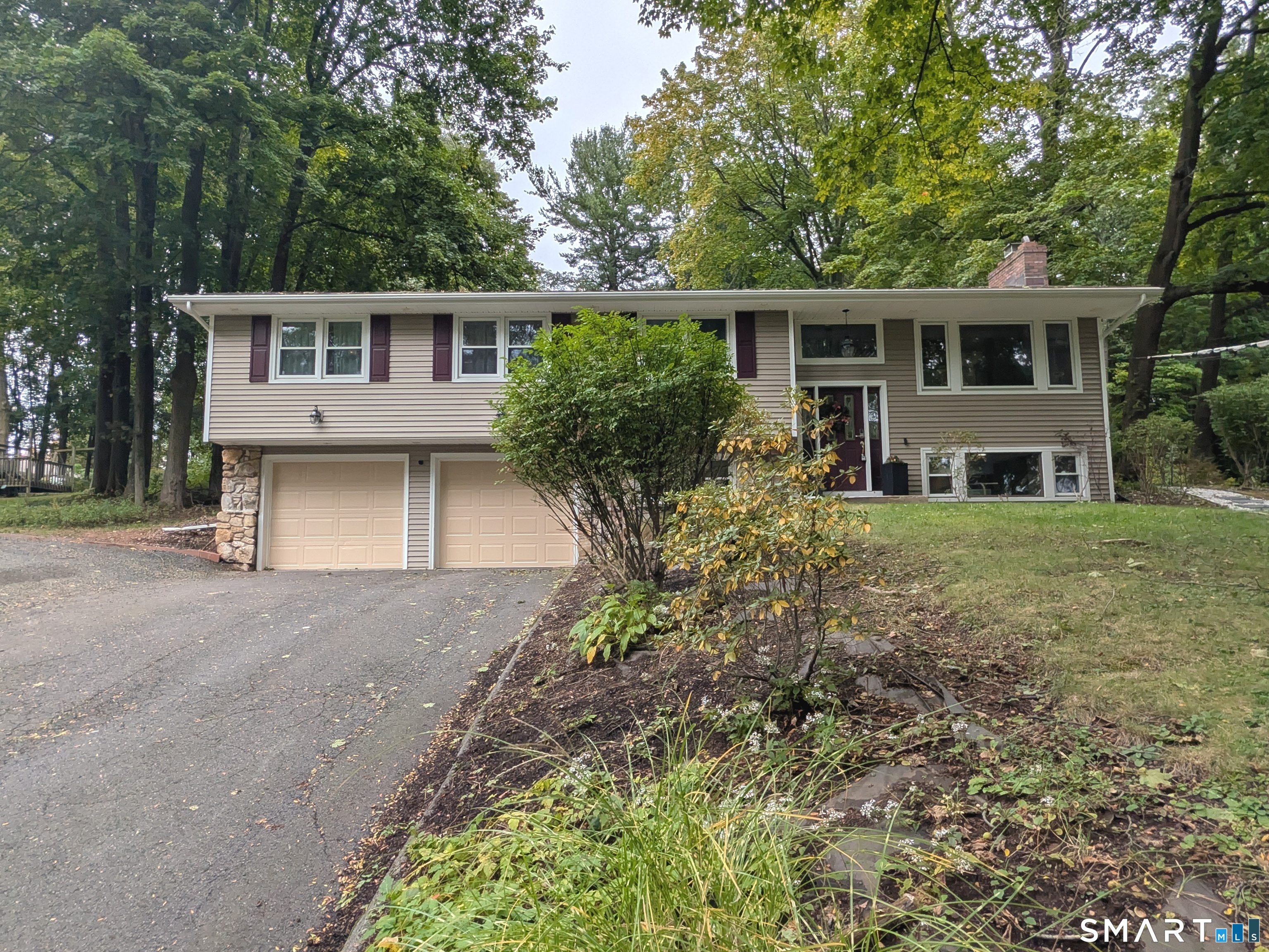 746 Avery Street Property Photo 1