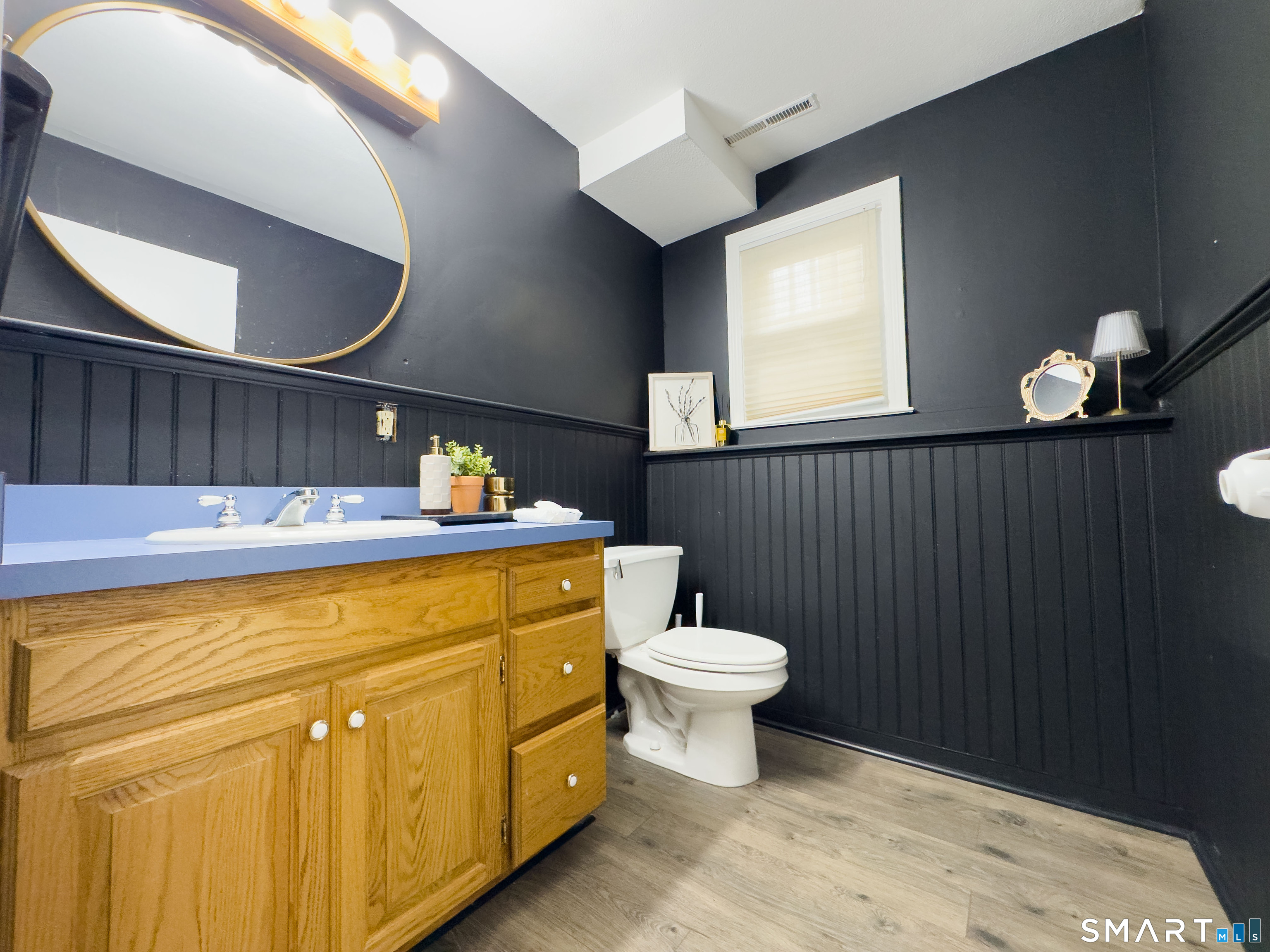 393 Torringford East Street Property Photo 29