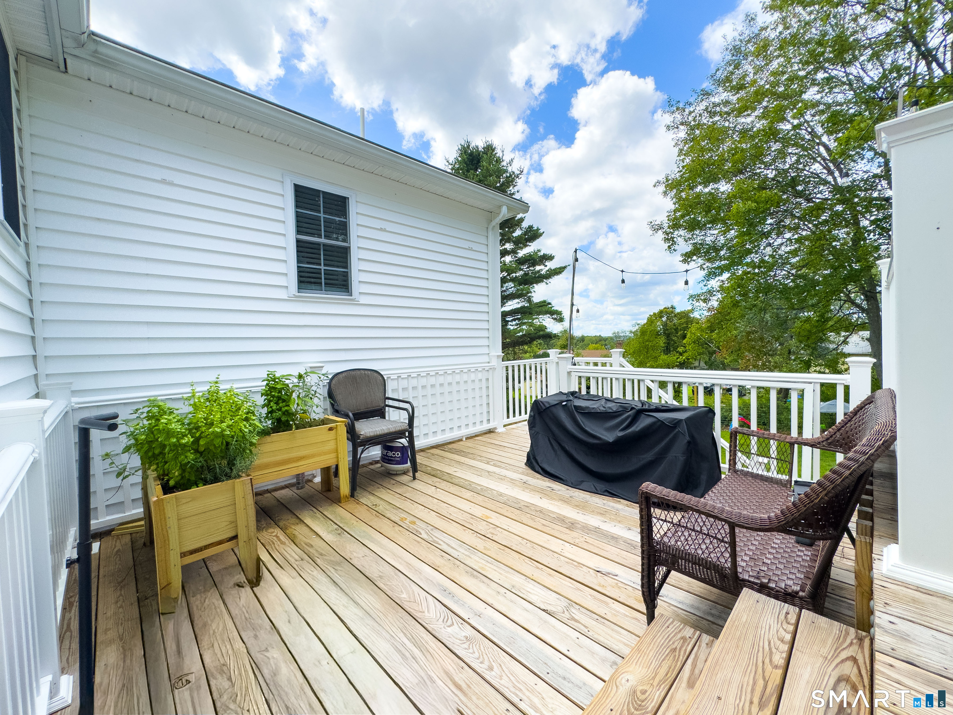393 Torringford East Street Property Photo 34