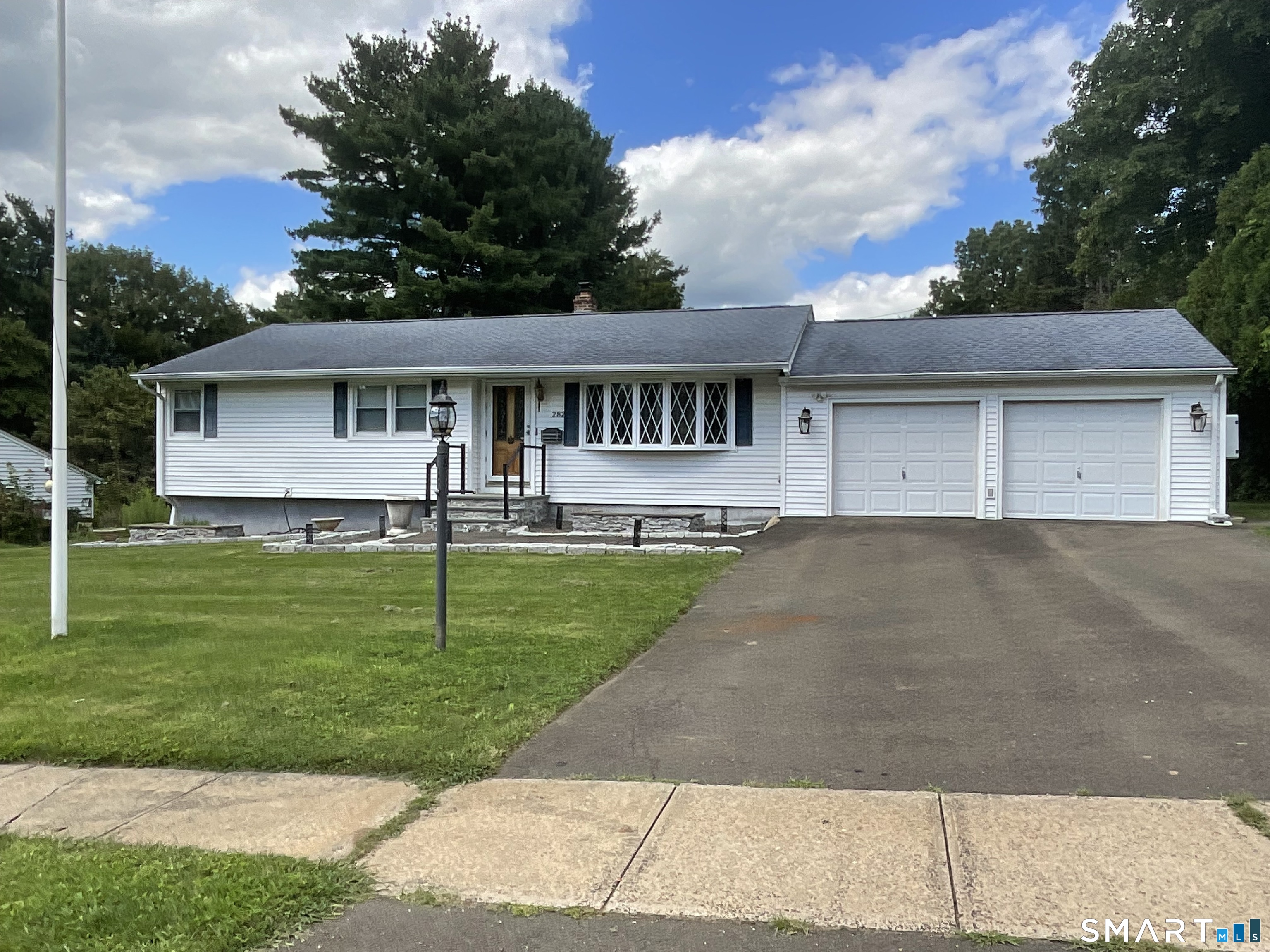 24202082 Property Photo 1