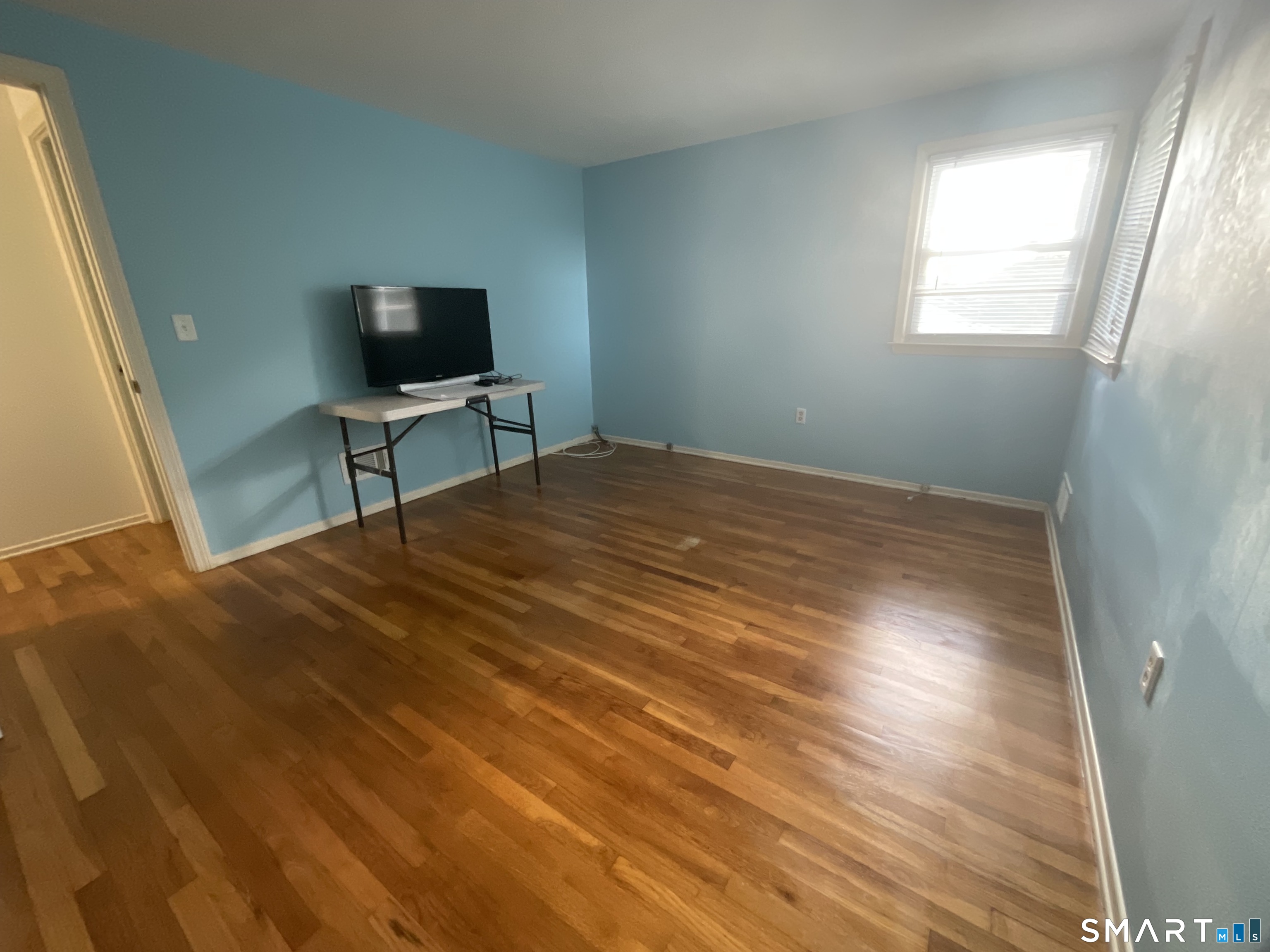 24202082 Property Photo 9