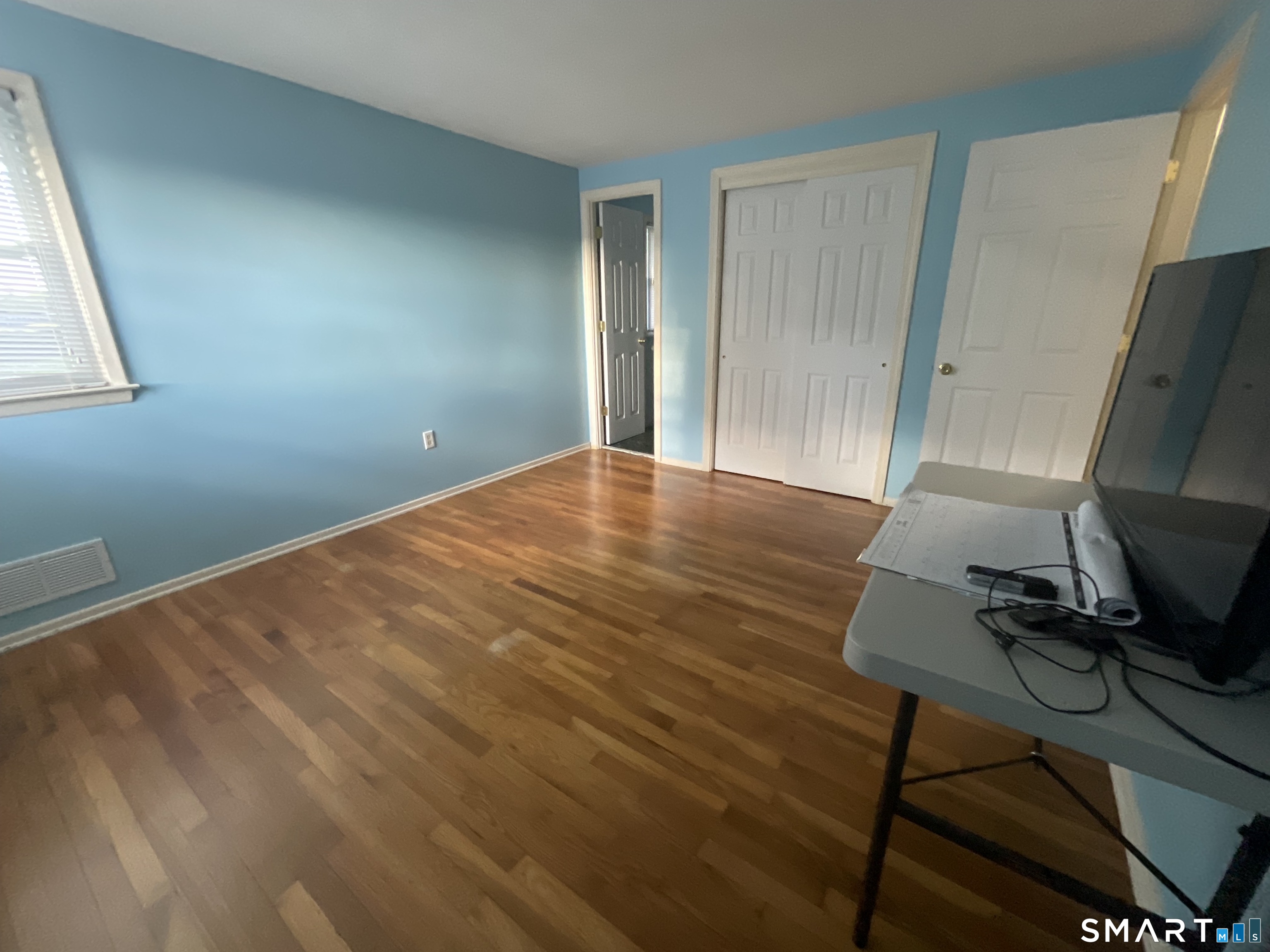 24202082 Property Photo 10