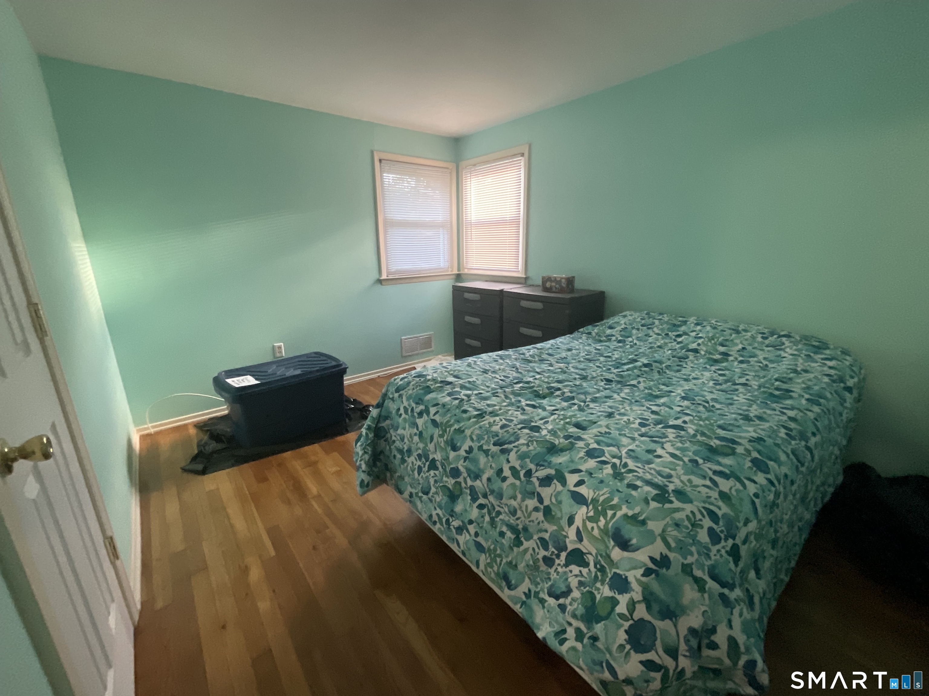 24202082 Property Photo 13