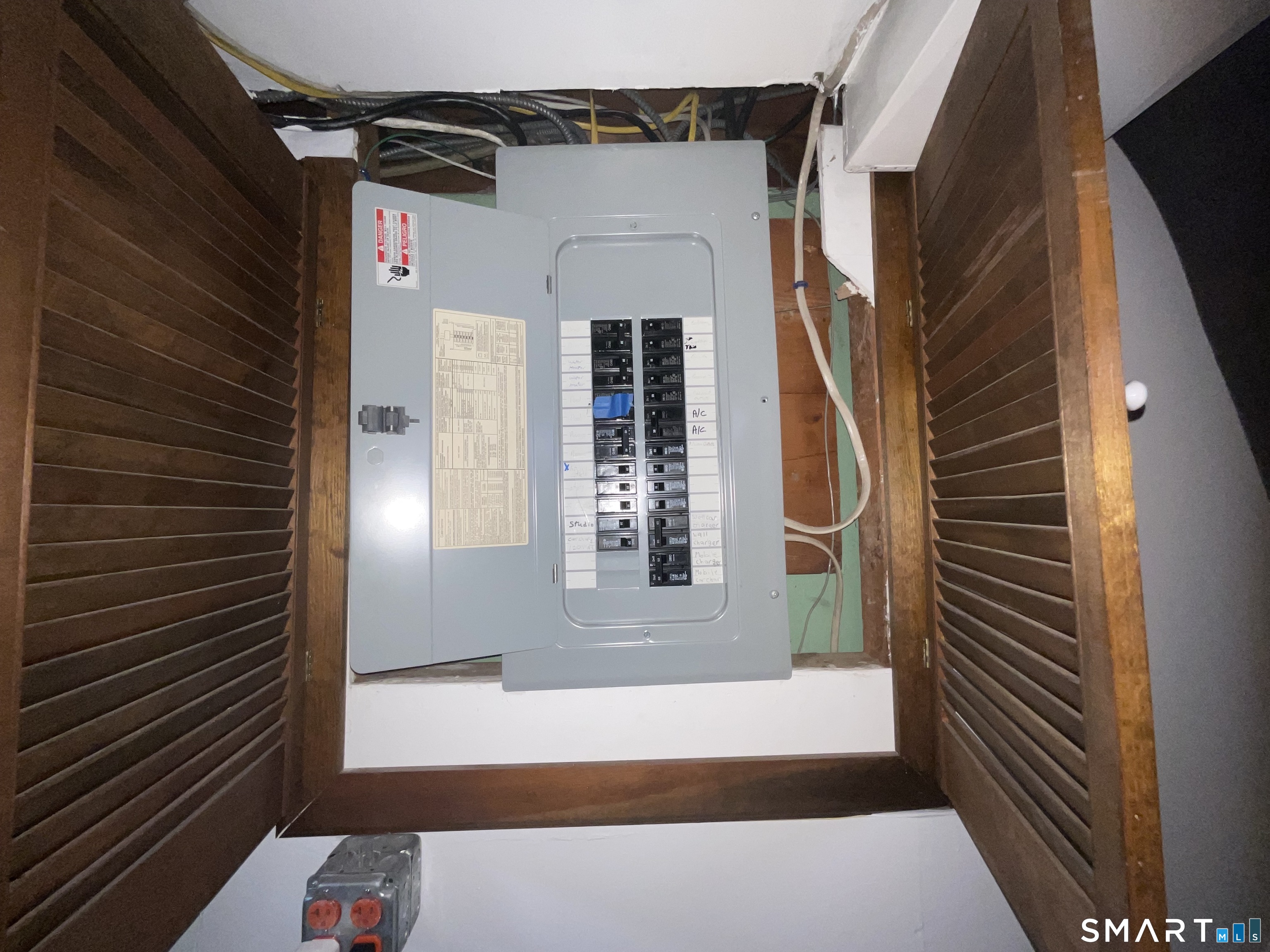 24202082 Property Photo 18